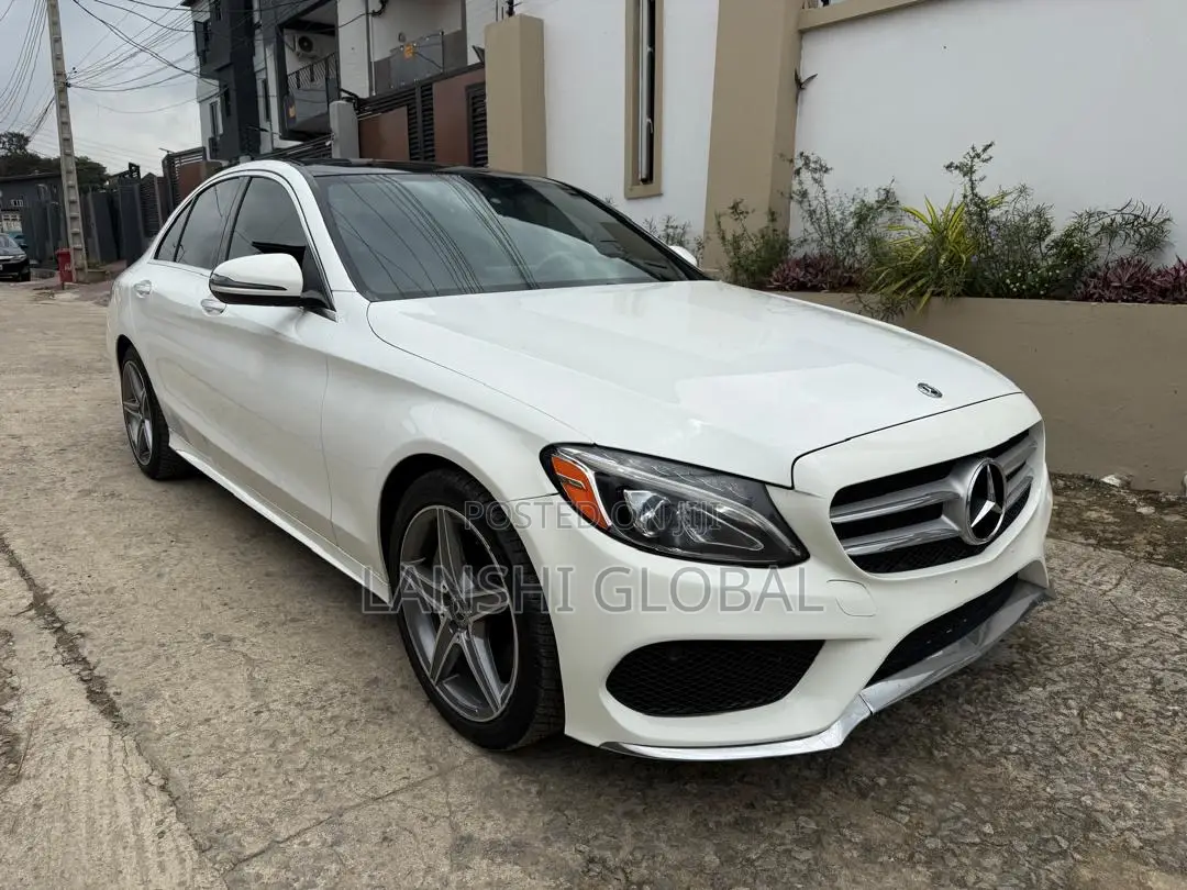 Mercedes-Benz C-Class C 300 4MATIC (W205) 2018 White