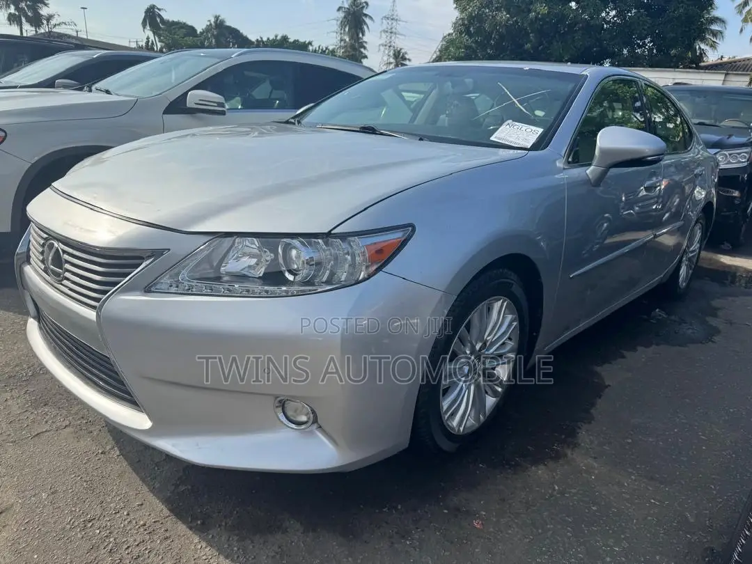 Lexus ES 350 FWD 2015 Silver
