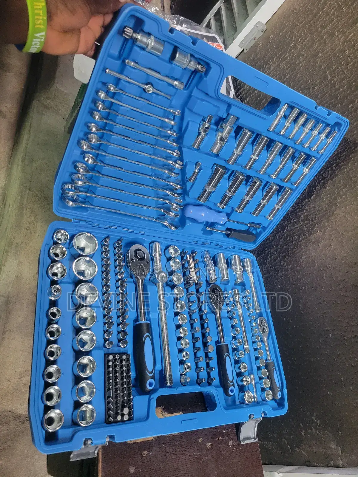 216pcs Engineering and Mechanic Tools Box