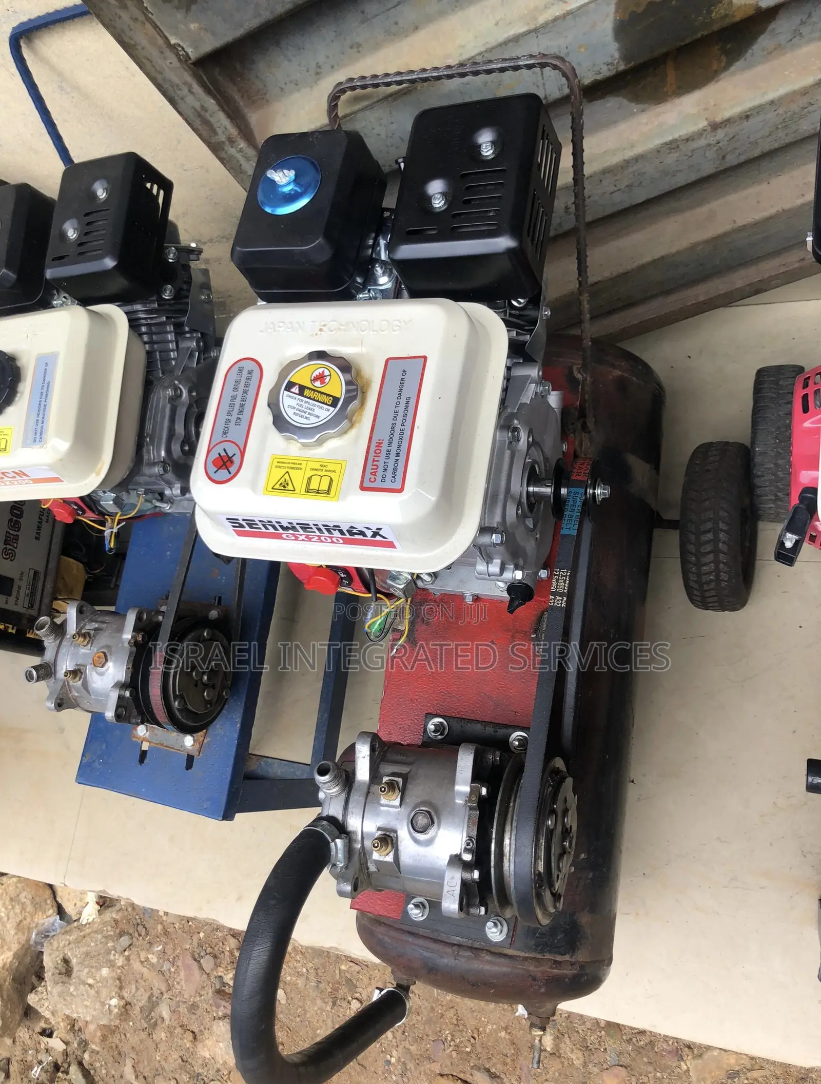 Air Compressor Machine, Powered by a Senweimax Gx200 Gasoline Engine.