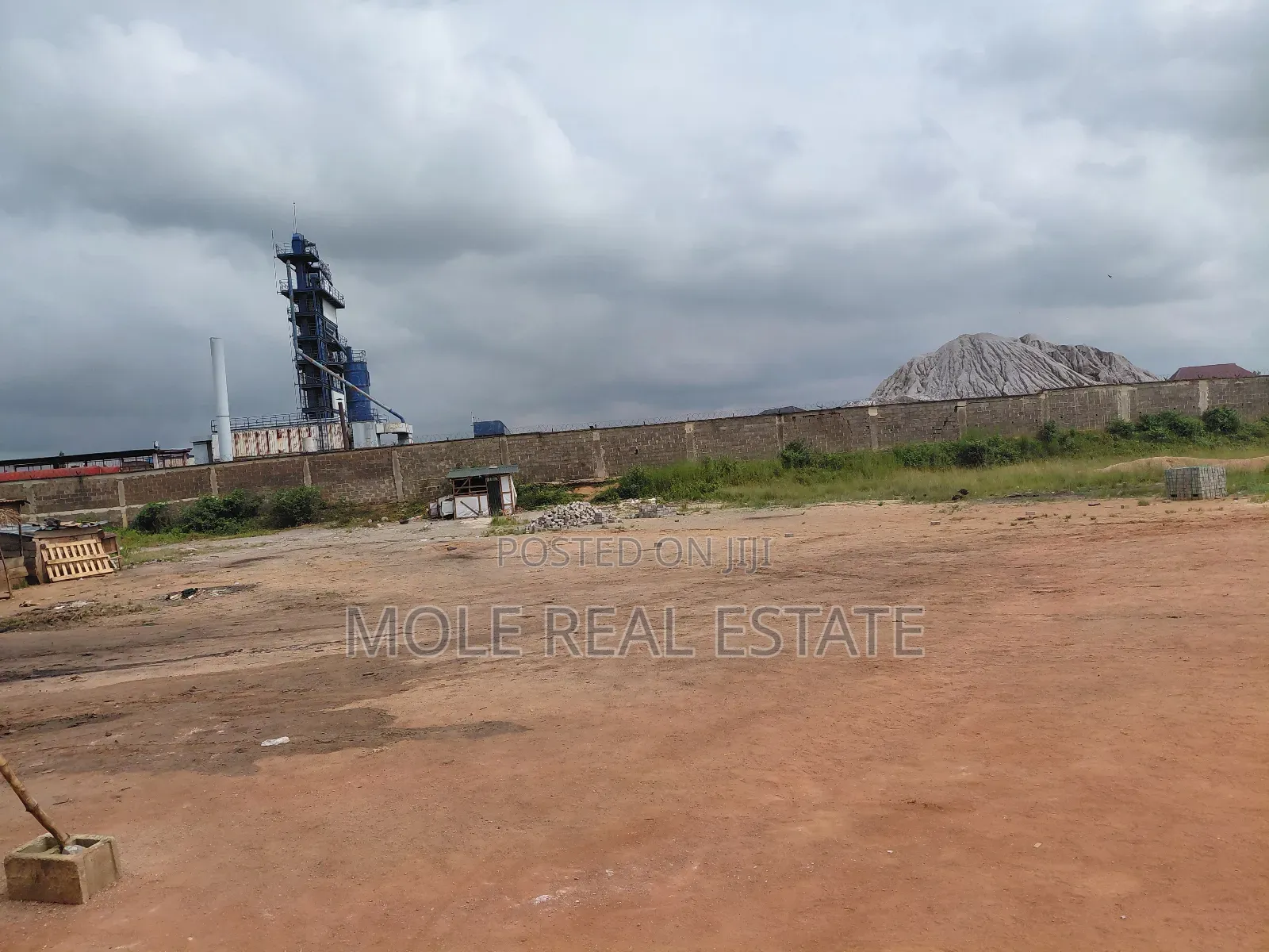 3 Acers of Fenced Ind. Land Facing Ibafo Lag/Ibadan Rd Lag