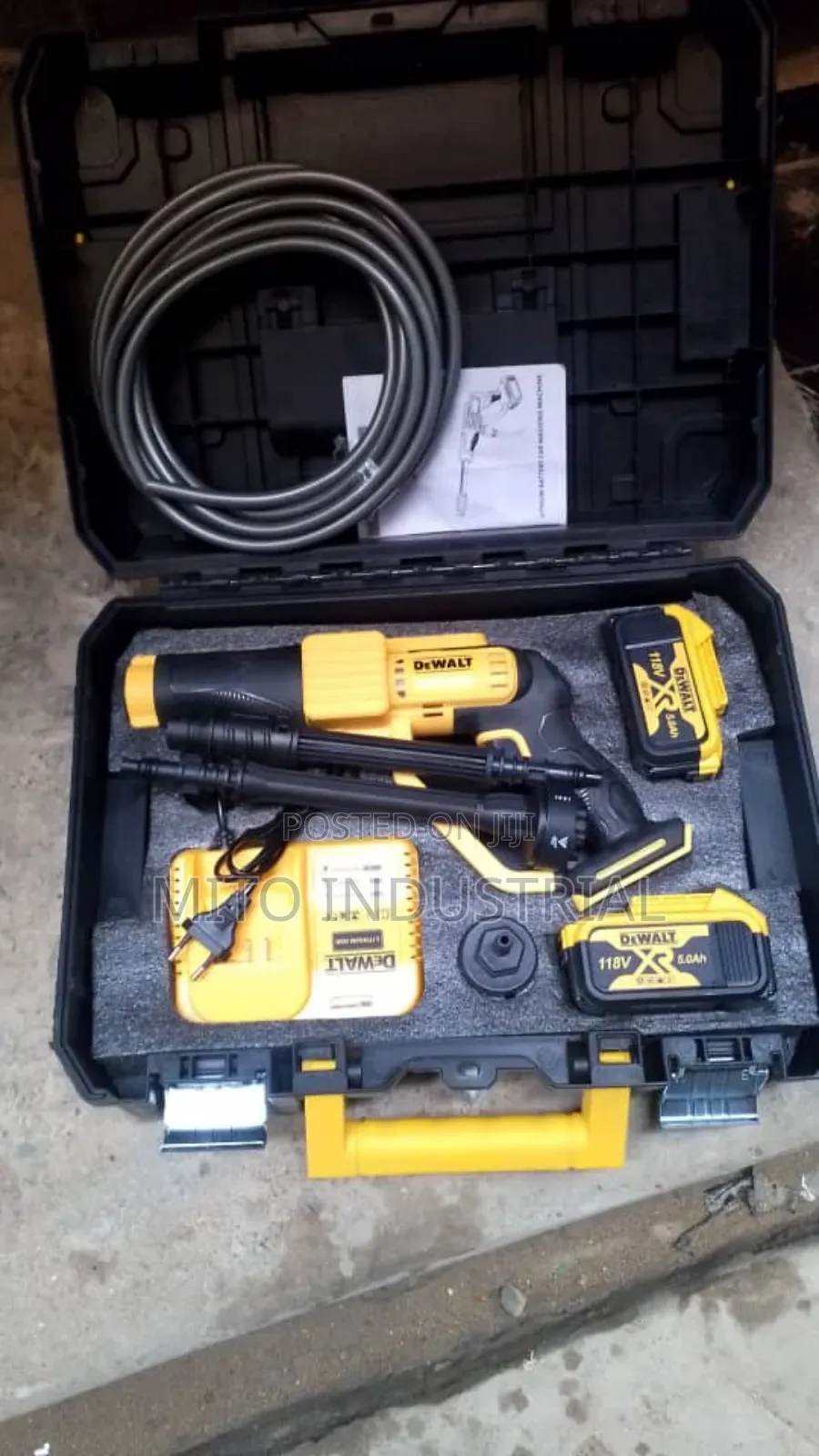 Dewalt Cordless Pressure Washer Kit