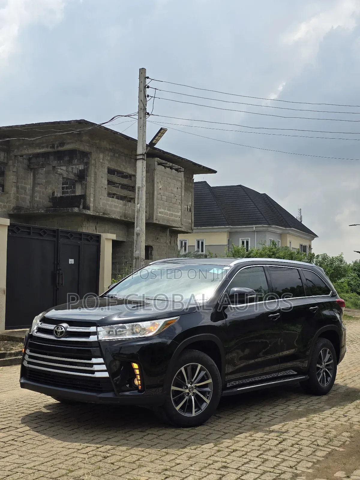 Toyota Highlander XLE 4x2 V6 (3.5L 6cyl 8A) 2017 Black