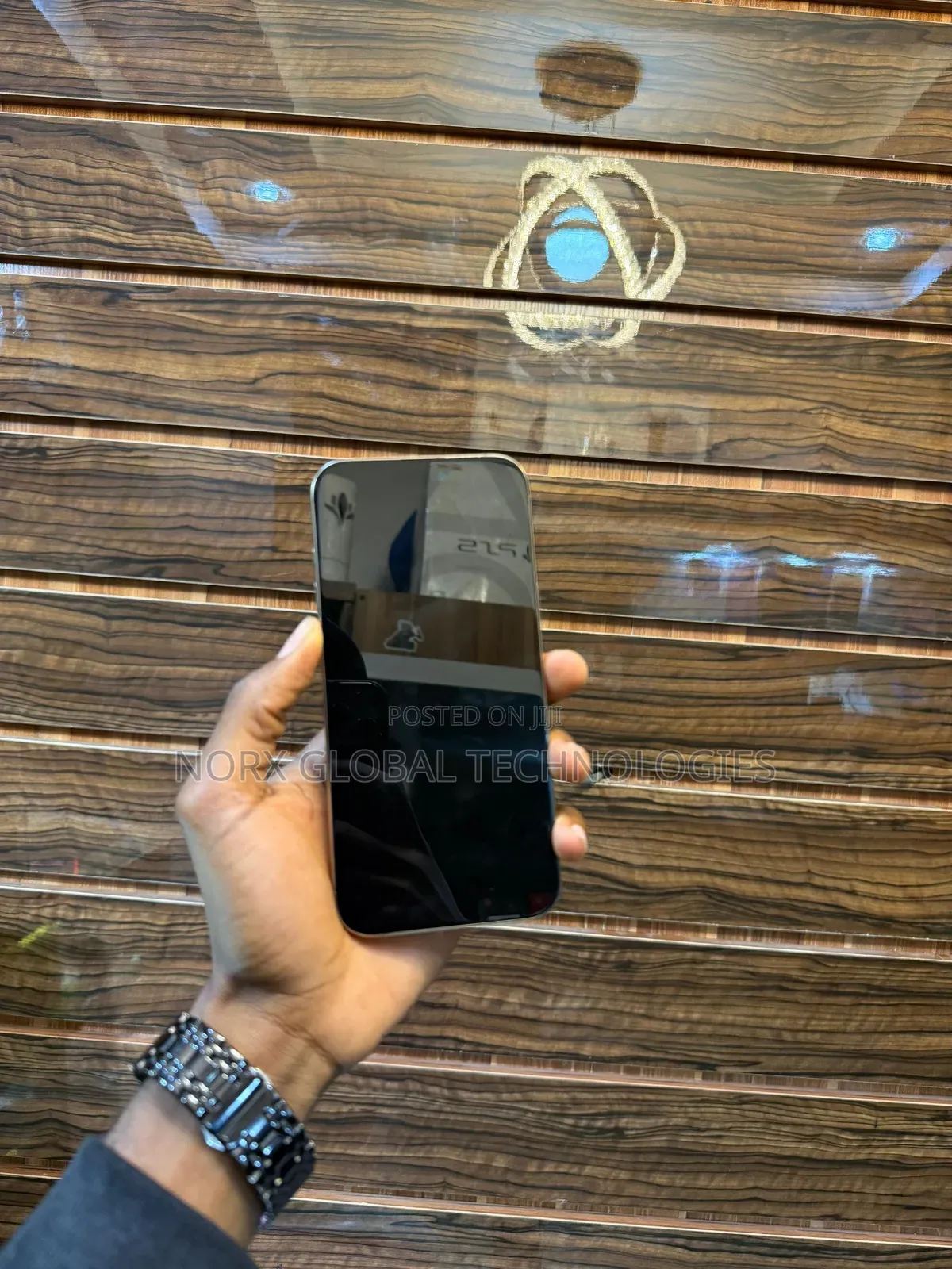 New Apple iPhone 16 128 GB Blue