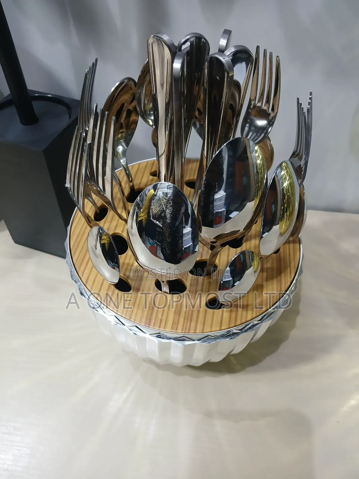 Cutlery (24 Pics)Silver