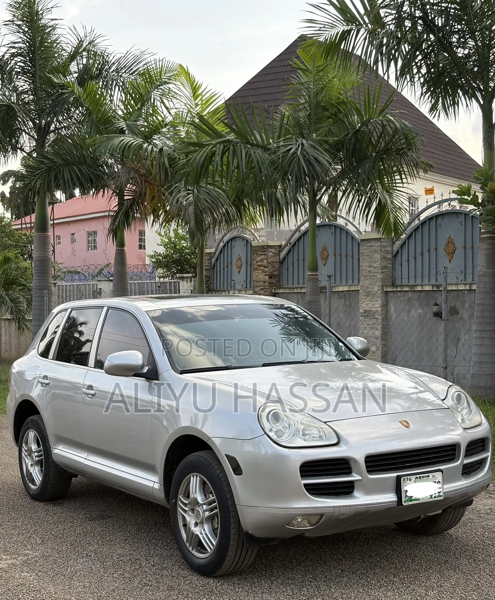 Porsche Cayenne 2010 Silver