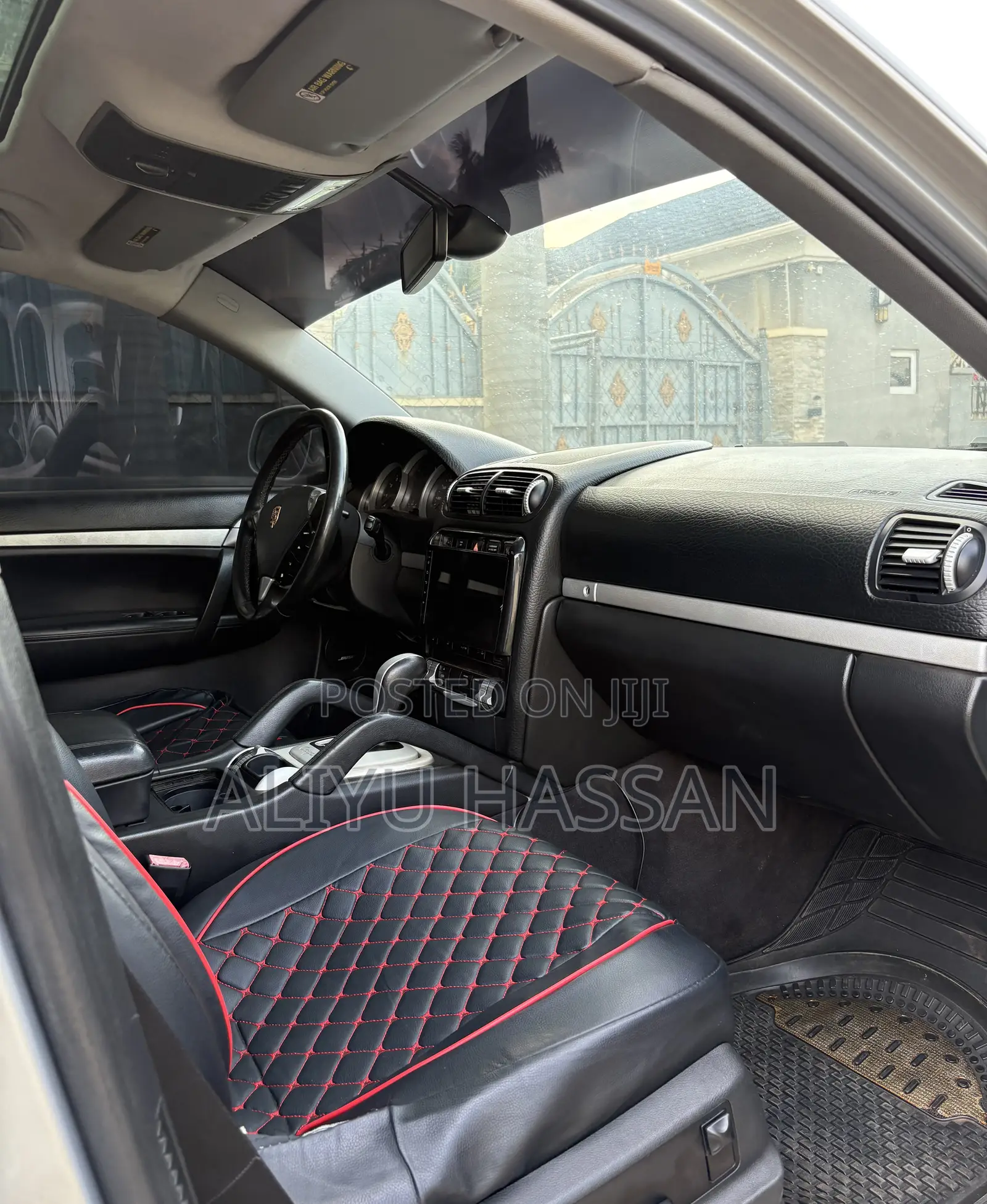 Porsche Cayenne 2010 Silver
