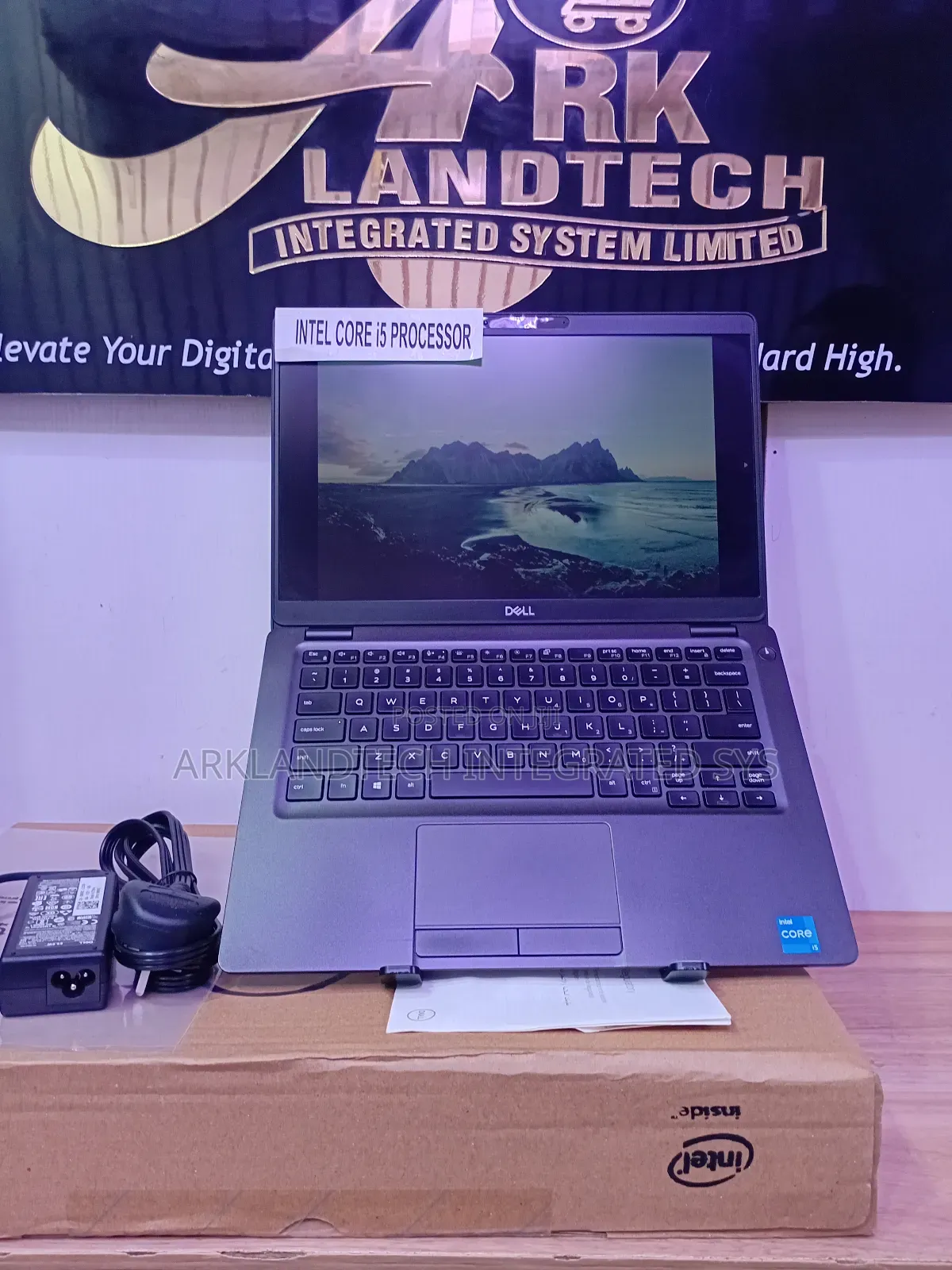 New Laptop Dell Latitude 5400 8GB Intel Core I5 SSD 512GB