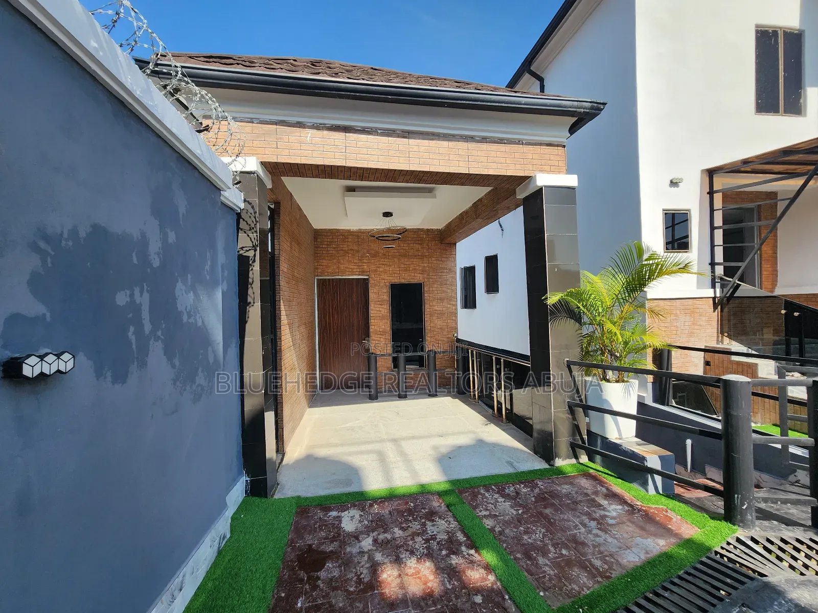 4bdrm Maisonette in Asokoro for sale