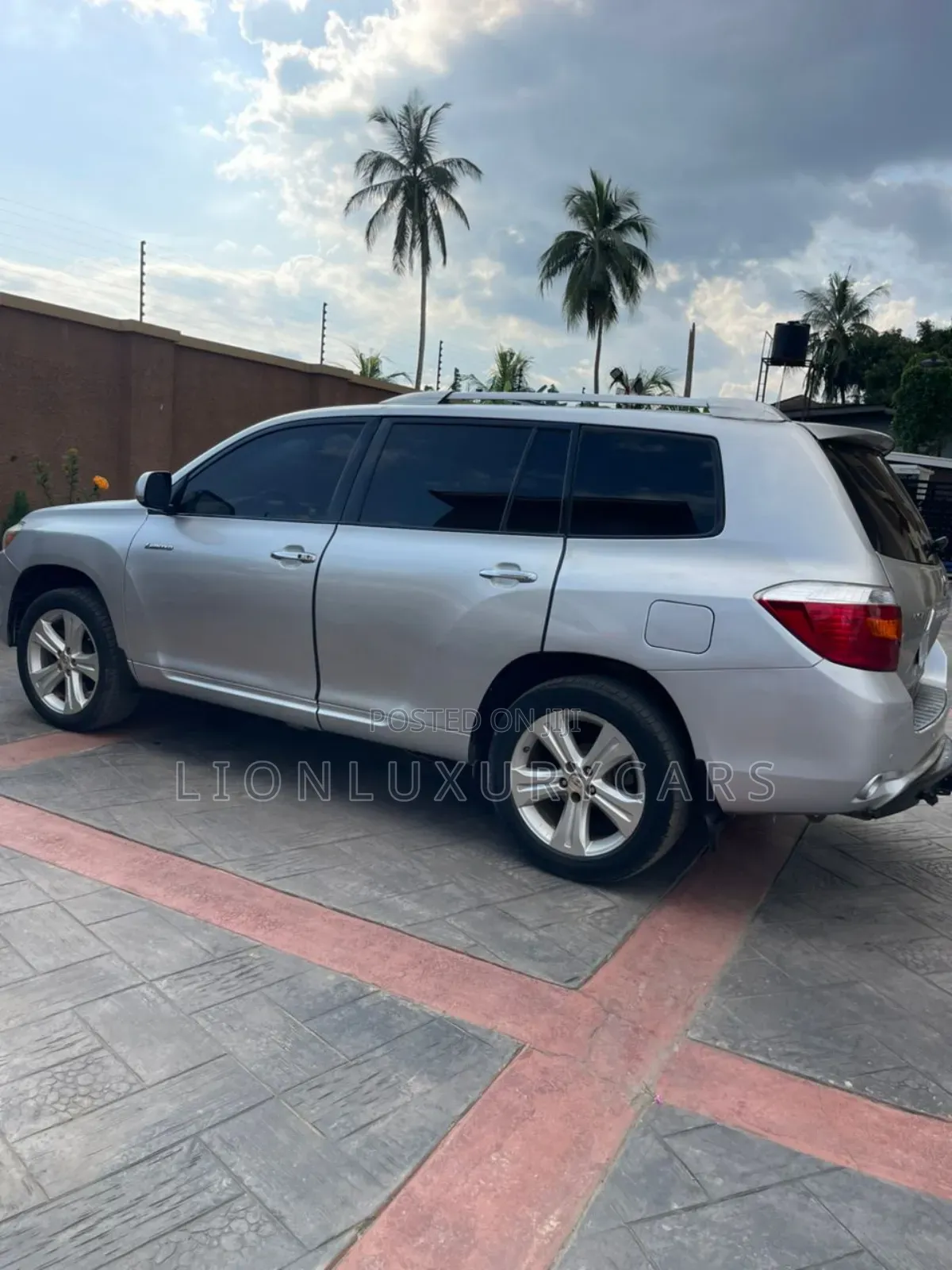 Toyota Highlander 2010 Silver