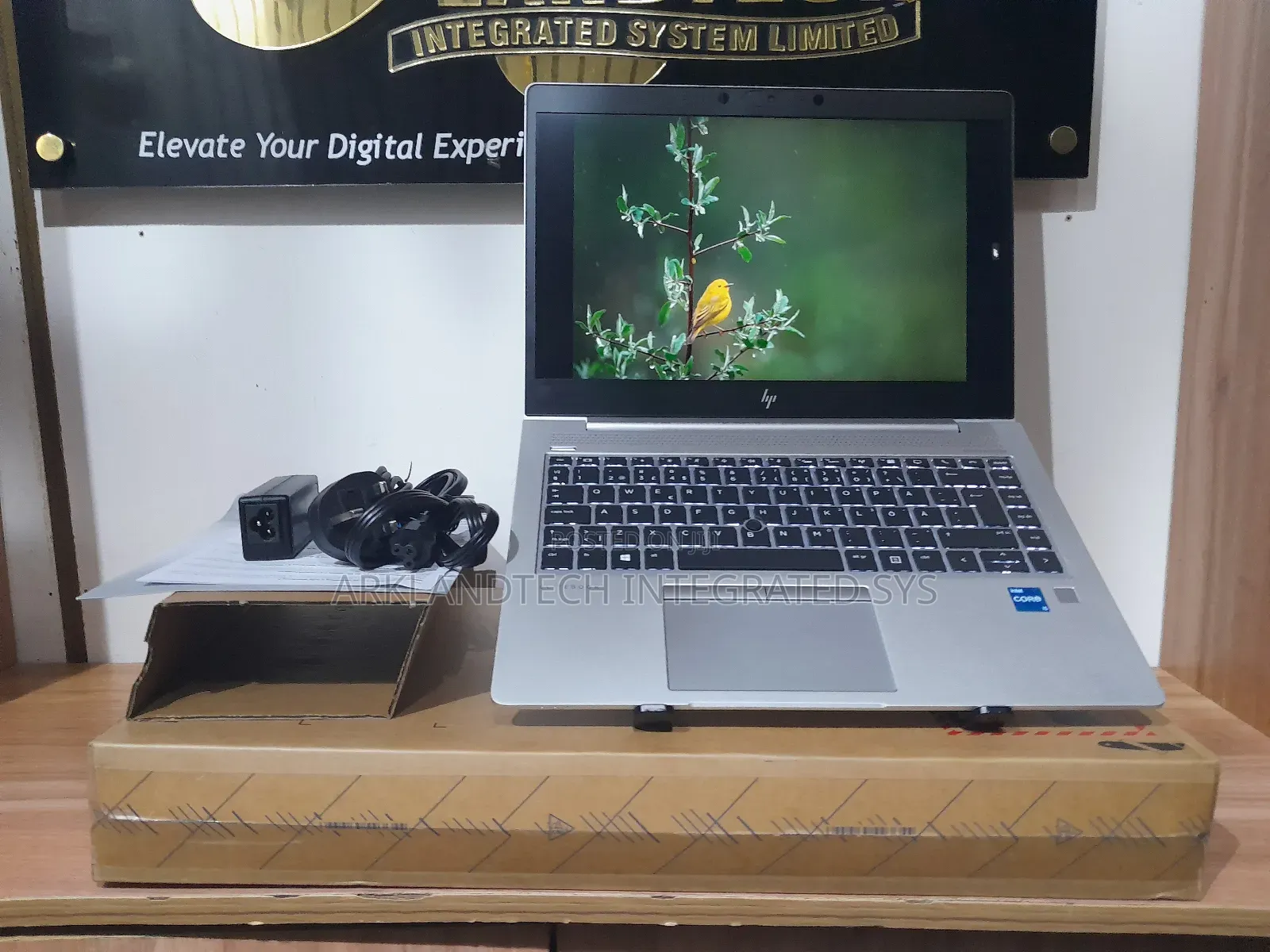 New Laptop HP EliteBook 8570P 32GB Intel Core I7 SSD 512GB