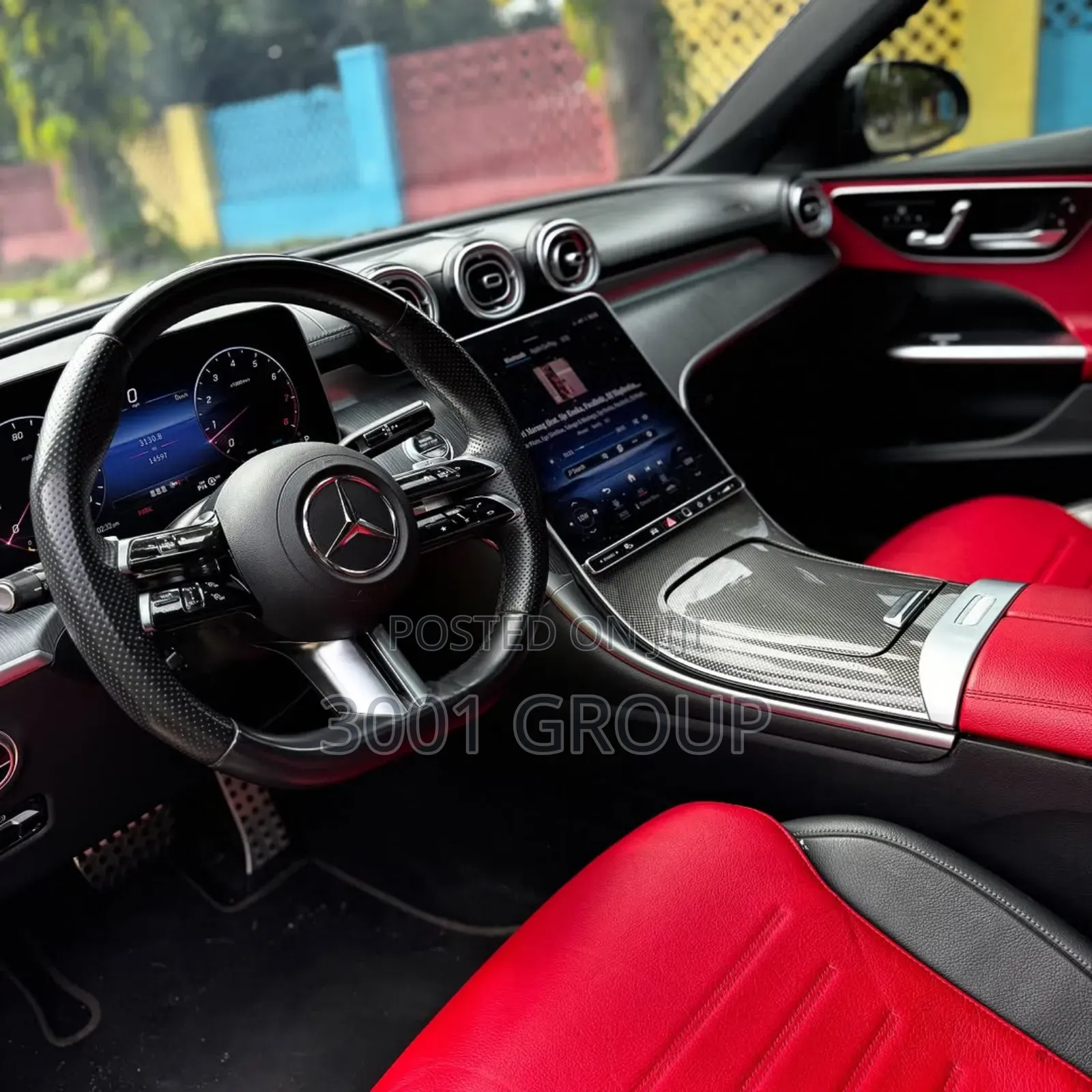 Mercedes-Benz C300 2023 Gray