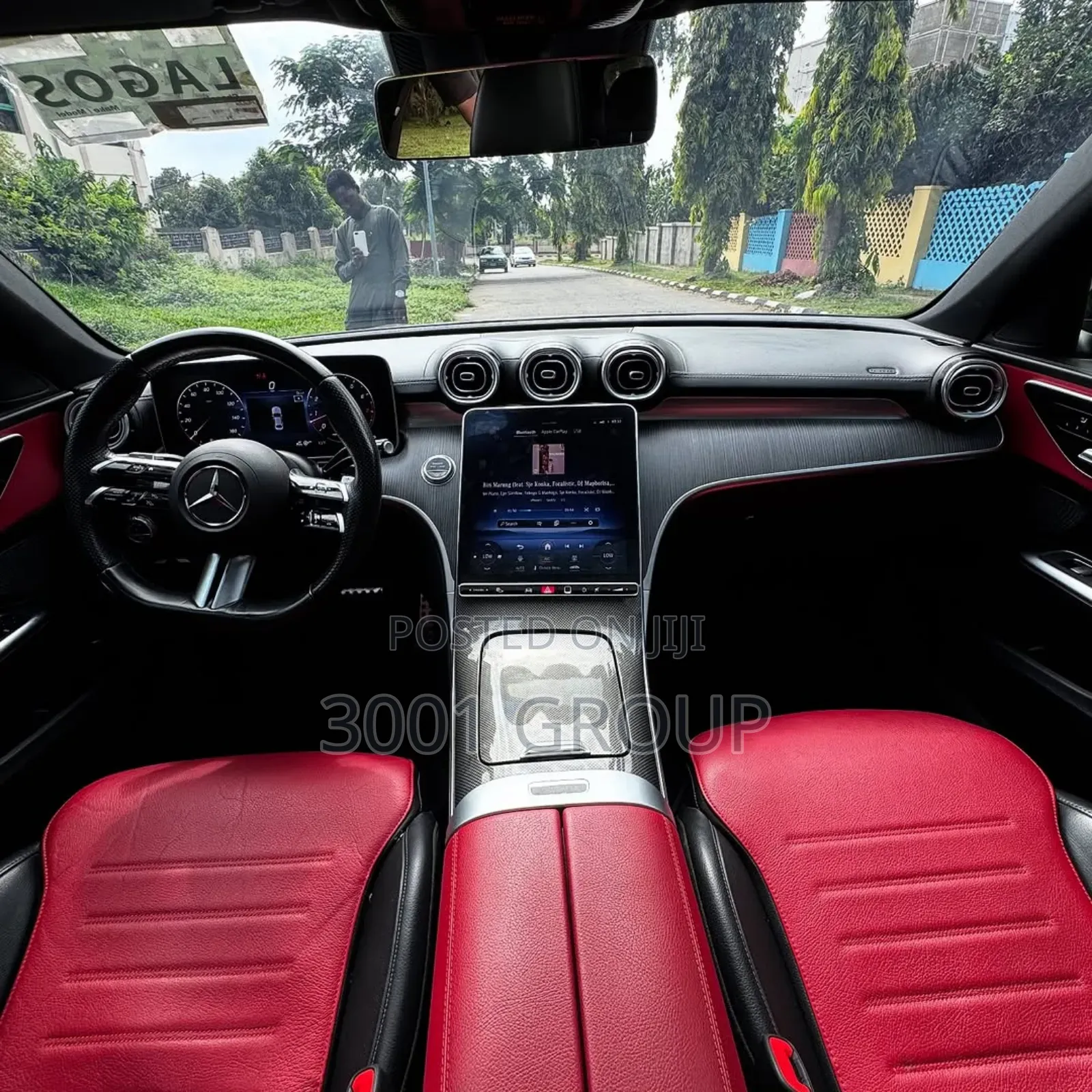 Mercedes-Benz C300 2023 Gray