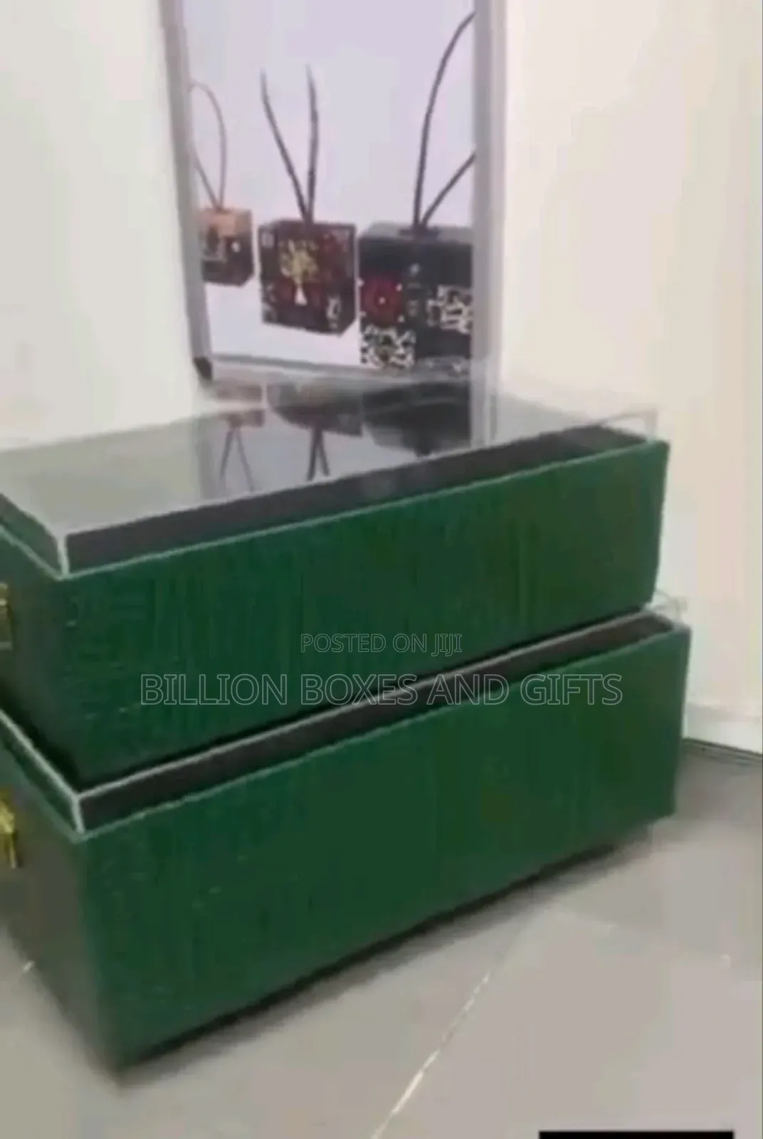 Acrylic Cover Leather Gift Box