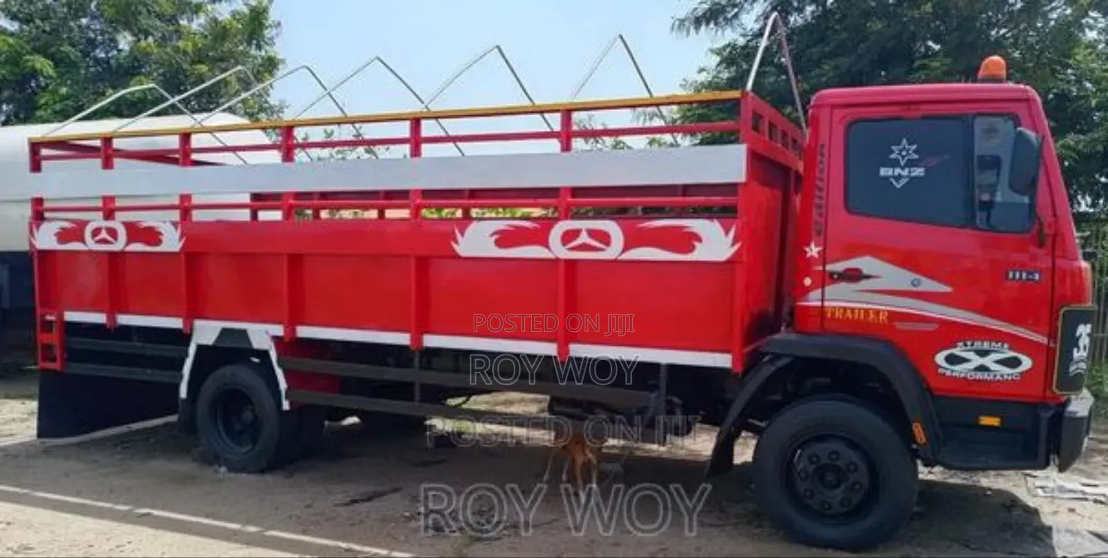 Sharp Benz 1114 Truck