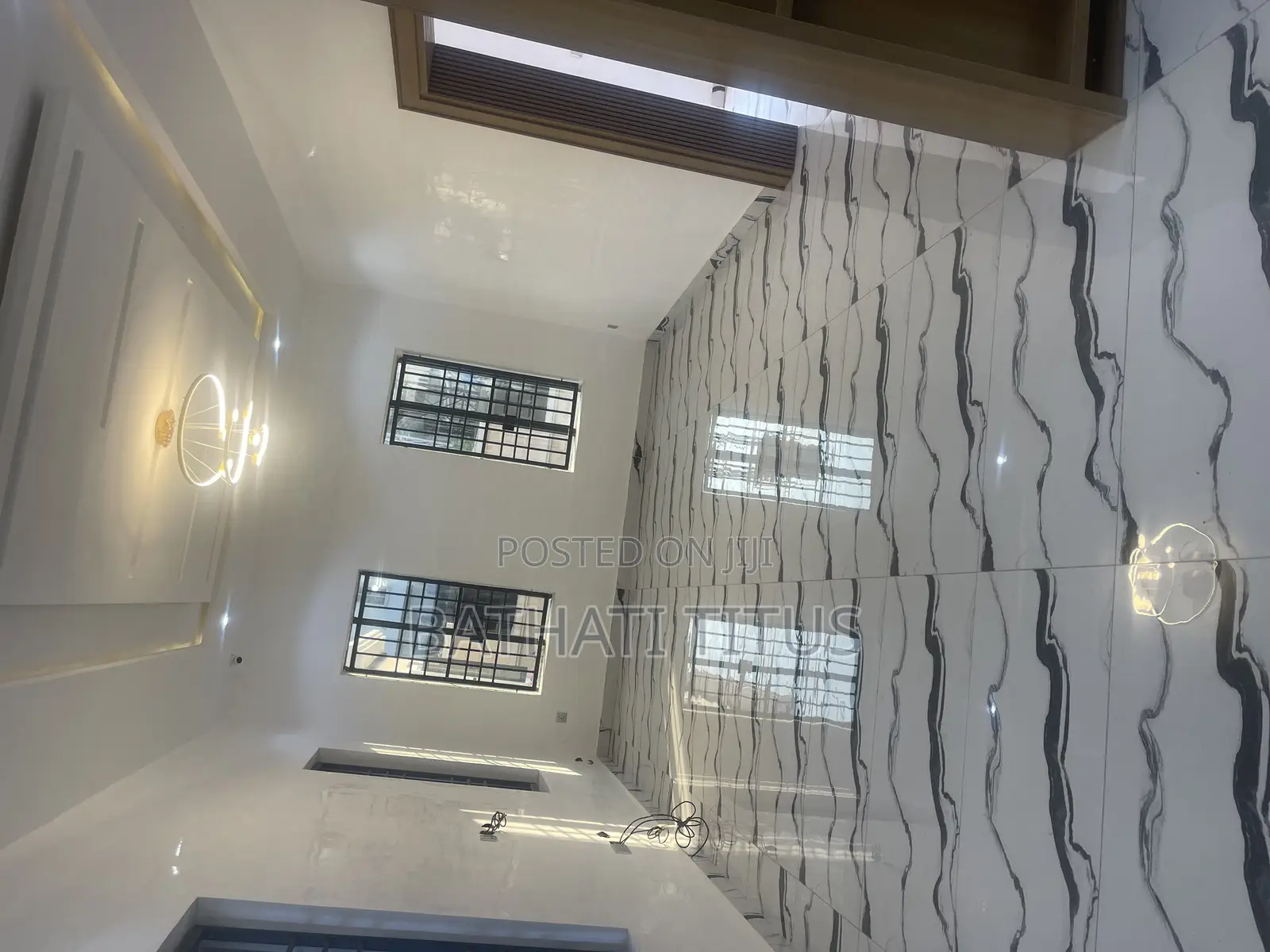 4bdrm Duplex in Justice Homes Estate, Life Camp for sale
