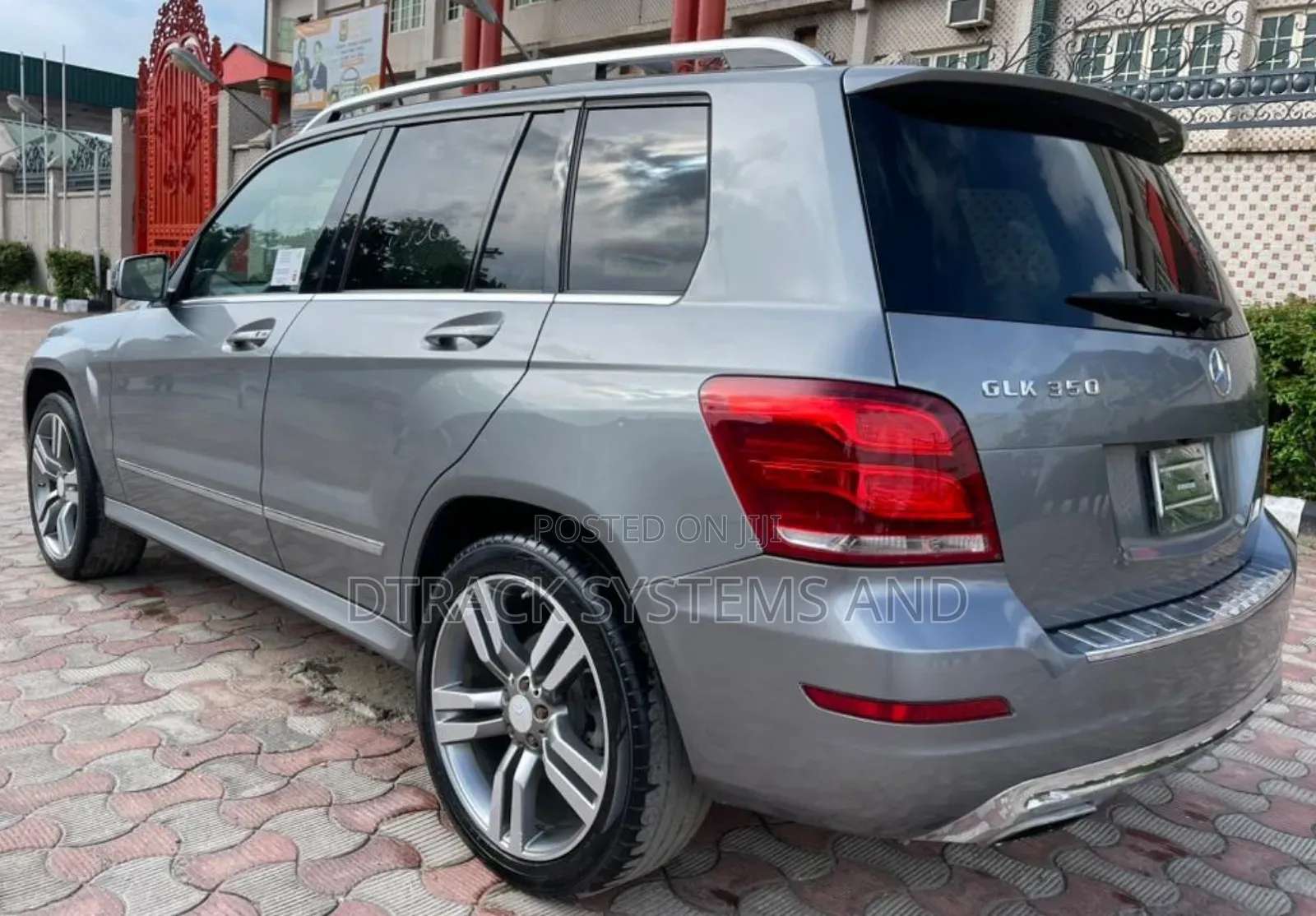 Mercedes-Benz GLK-Class 350 4MATIC 2013 Gray