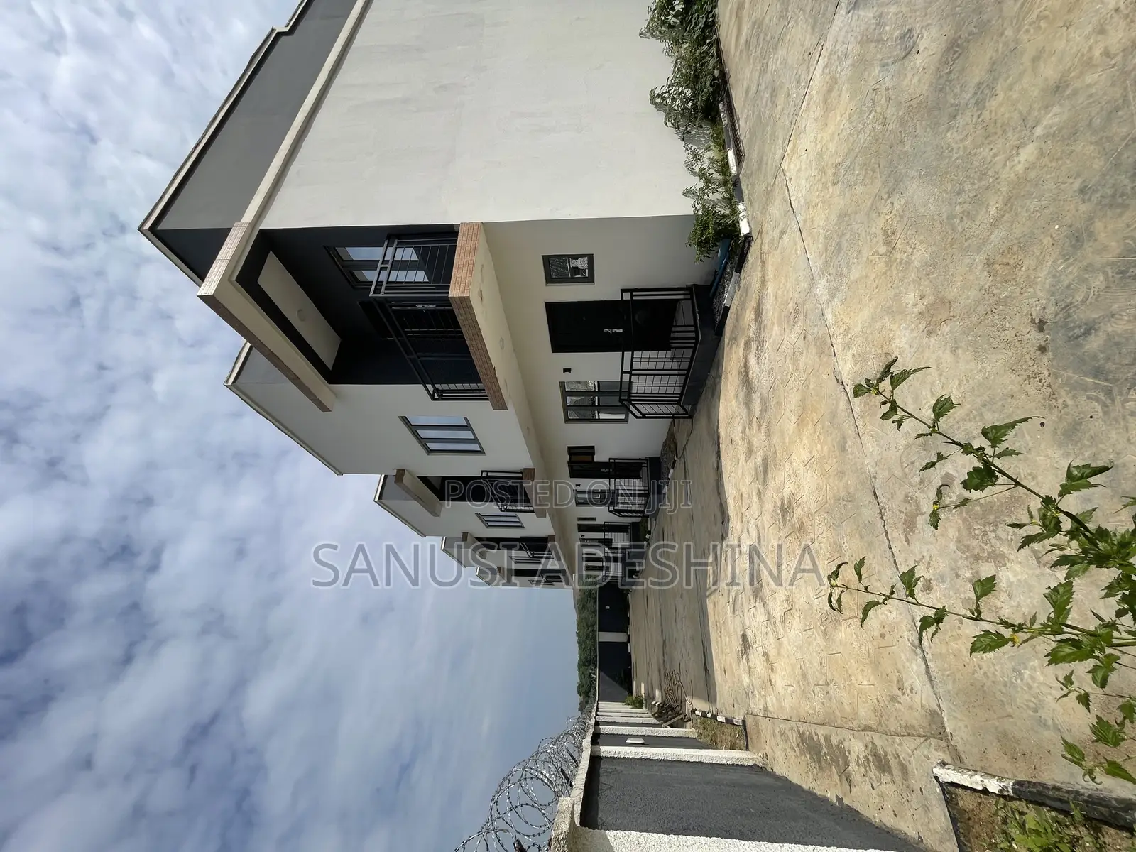 3bdrm Duplex in Kubwa Fo1 Fct Abuja for sale