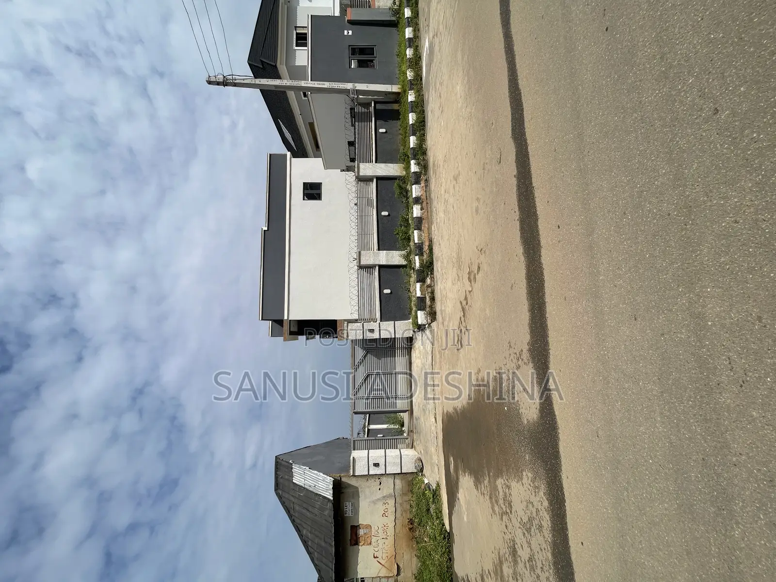3bdrm Duplex in Kubwa Fo1 Fct Abuja for sale