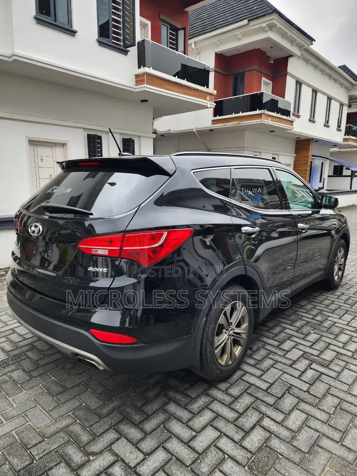 Hyundai Santa Fe 2015 Black