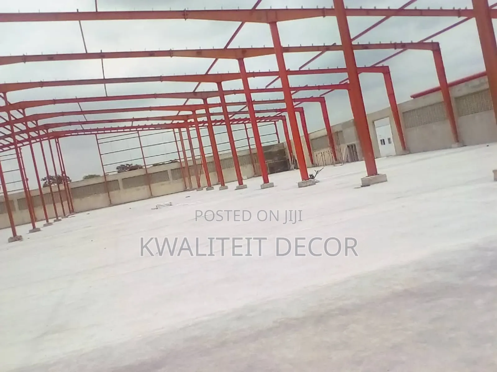 Quality Floor Shinning With Power Trowel