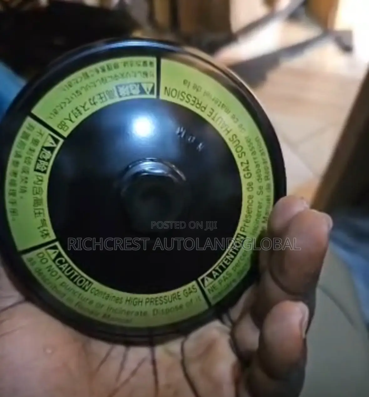 Lexus Lx 570 / Lexus 600 Front Accumulator
