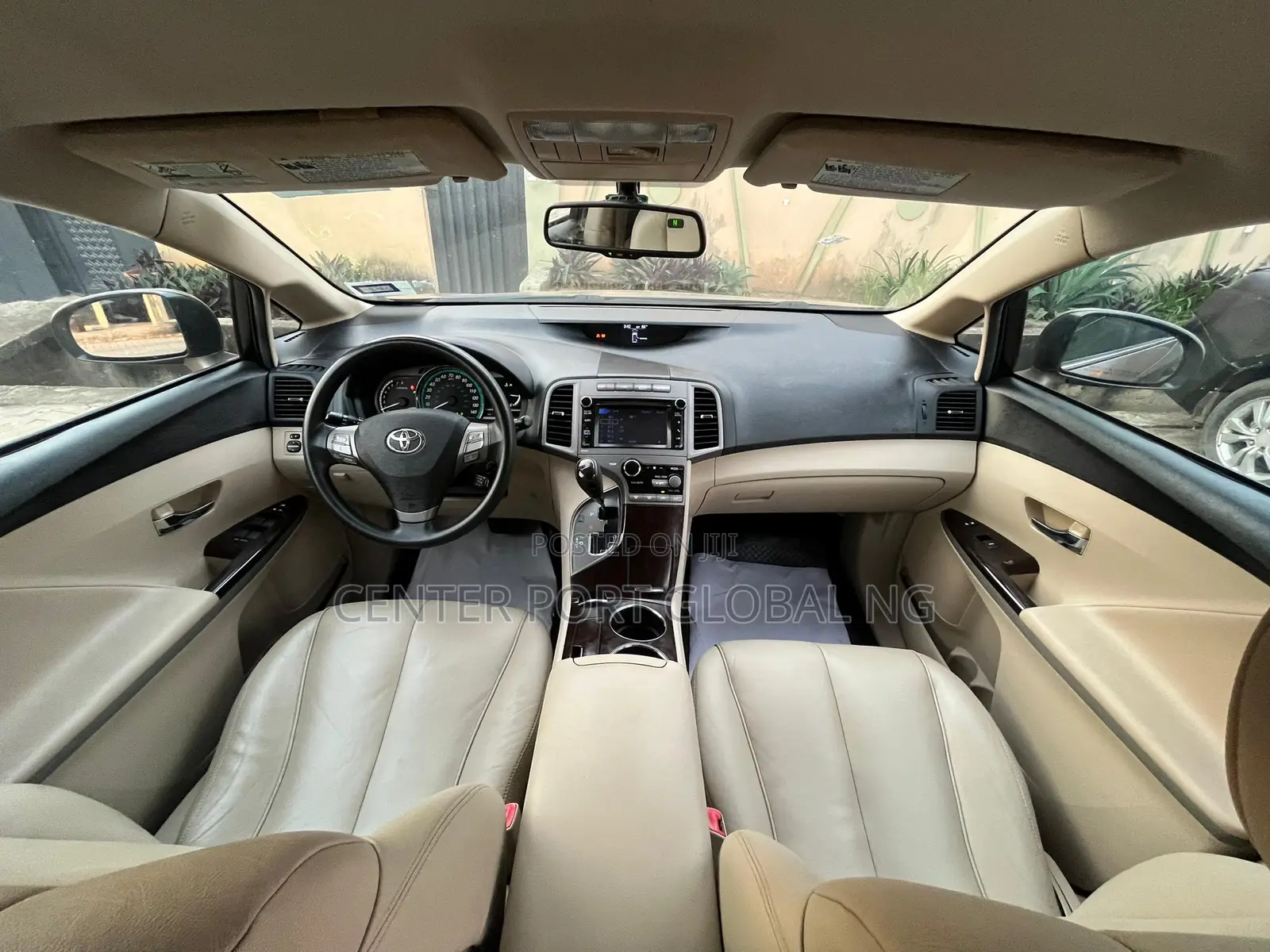Toyota Venza V6 AWD 2011 Brown