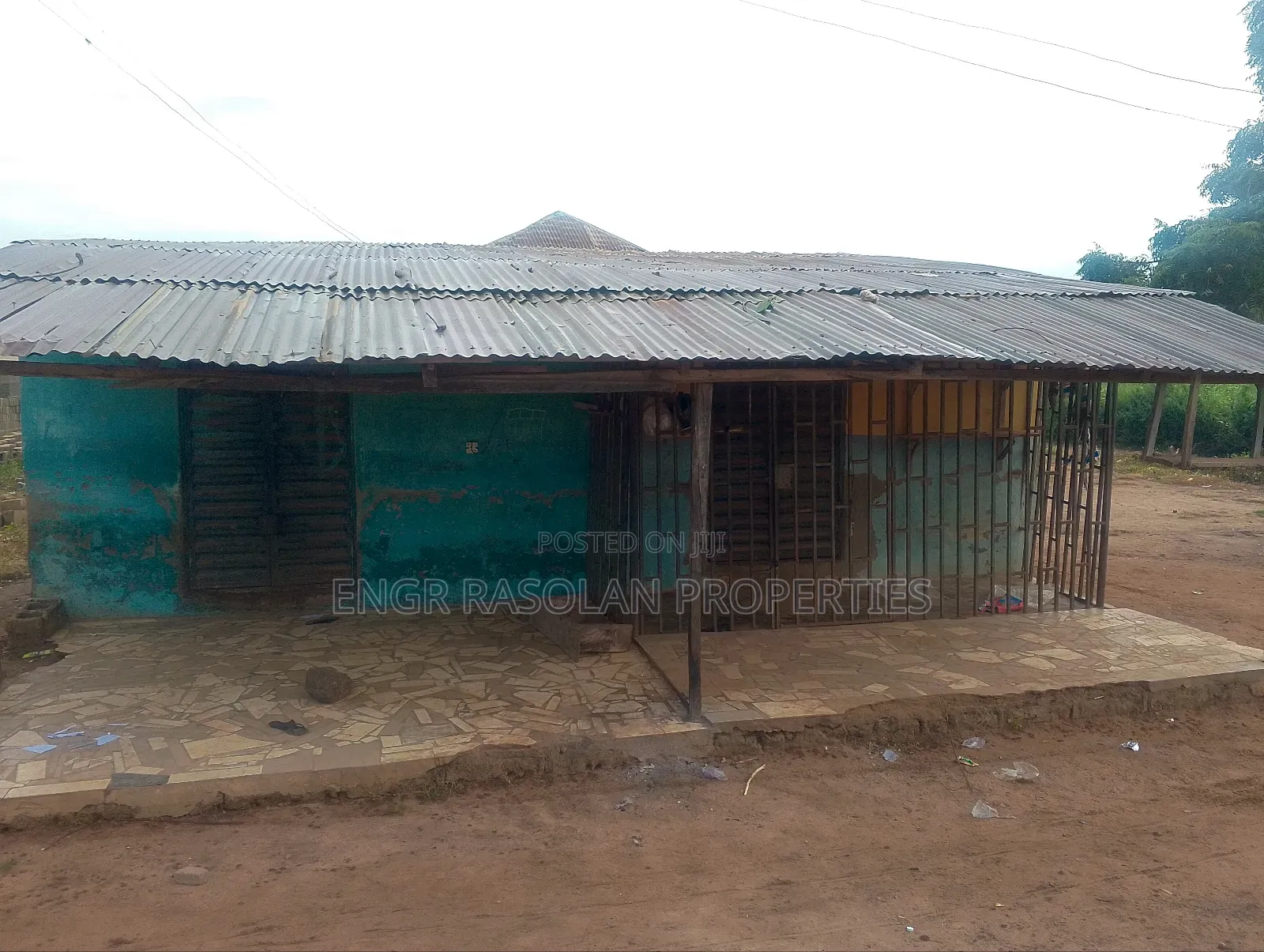 2bdrm Block of Flats in Reke, Asa for sale