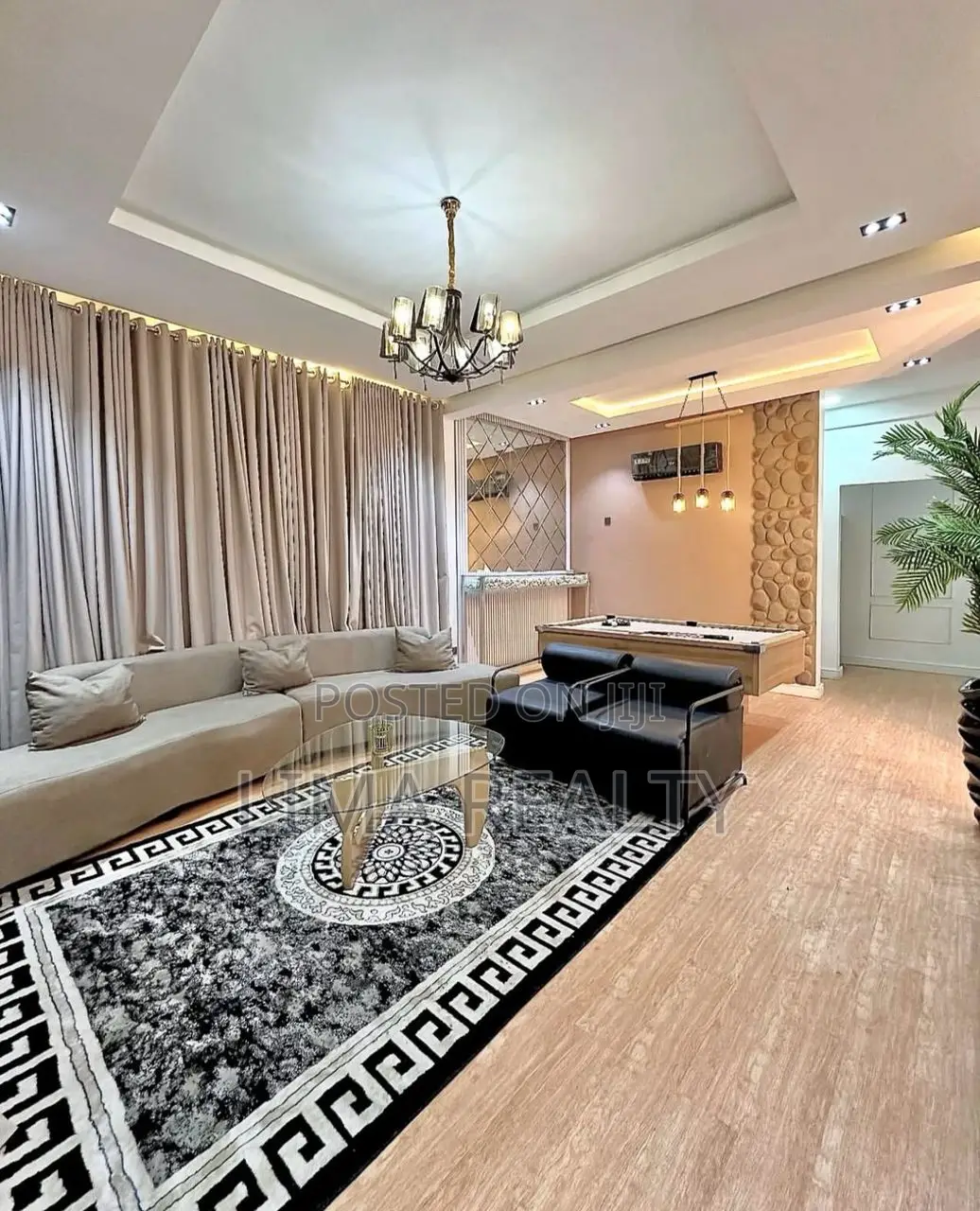 Lavish 3 Bedroom Self Compound