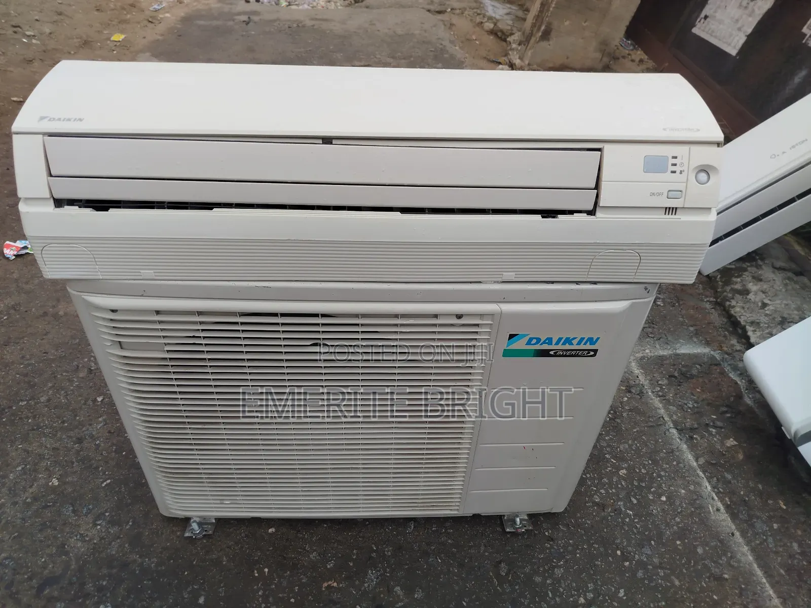 Daikin Inverter 1hp