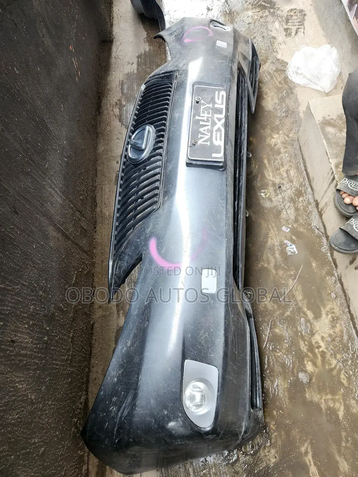 Complete Front Bumper Rx350 010