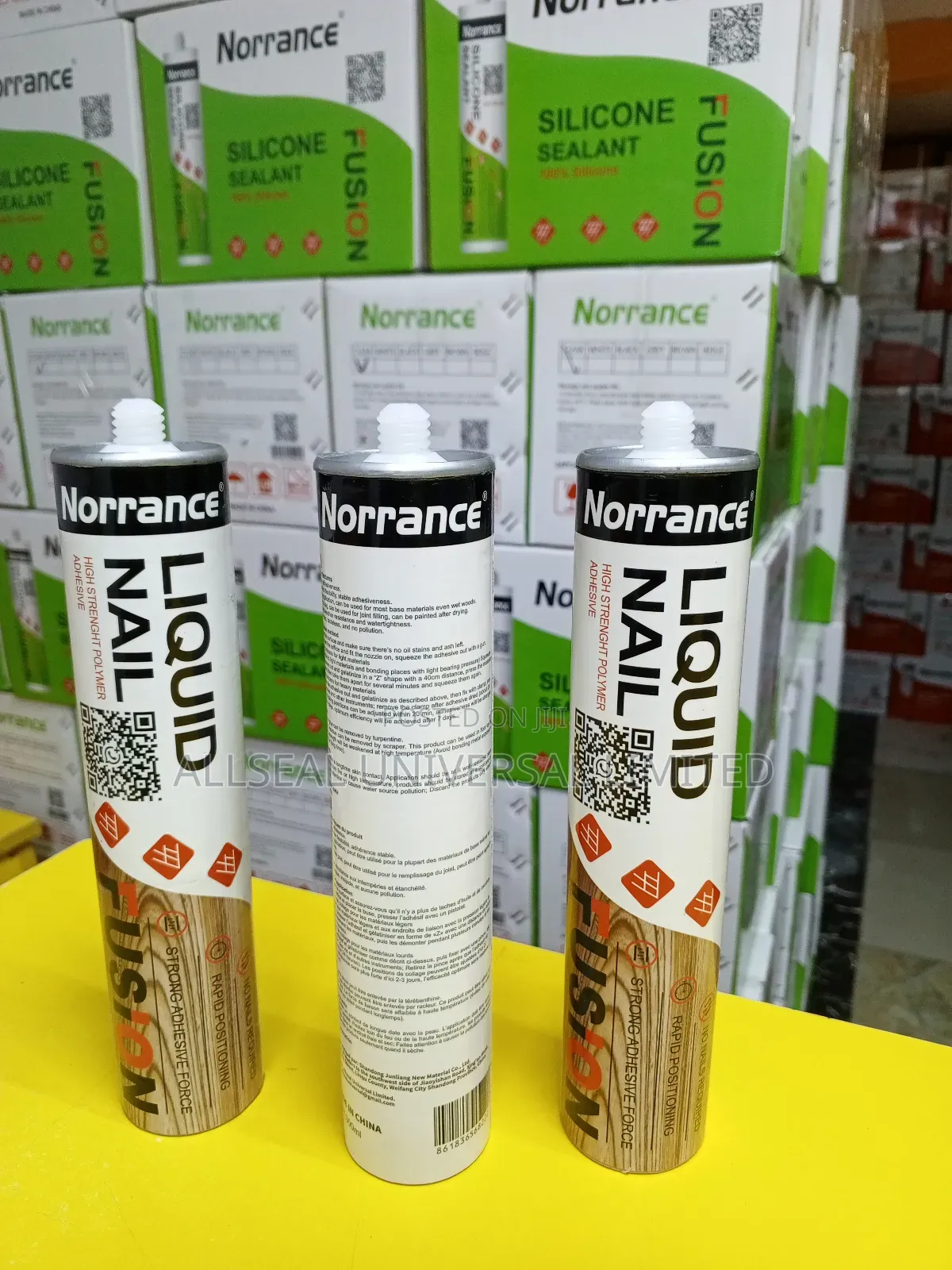 Norrance Fusion No More Nail Gum Wood Adhesive (Nous Parlons Français)