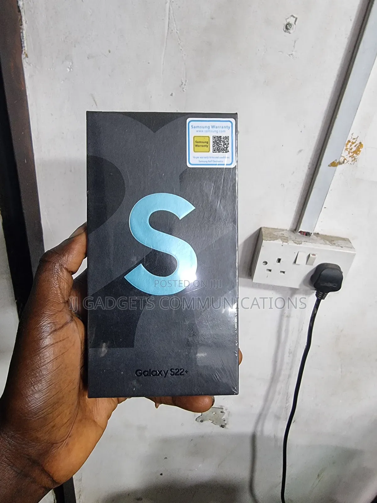 New Samsung Galaxy S22+ 5G 128 GB Black