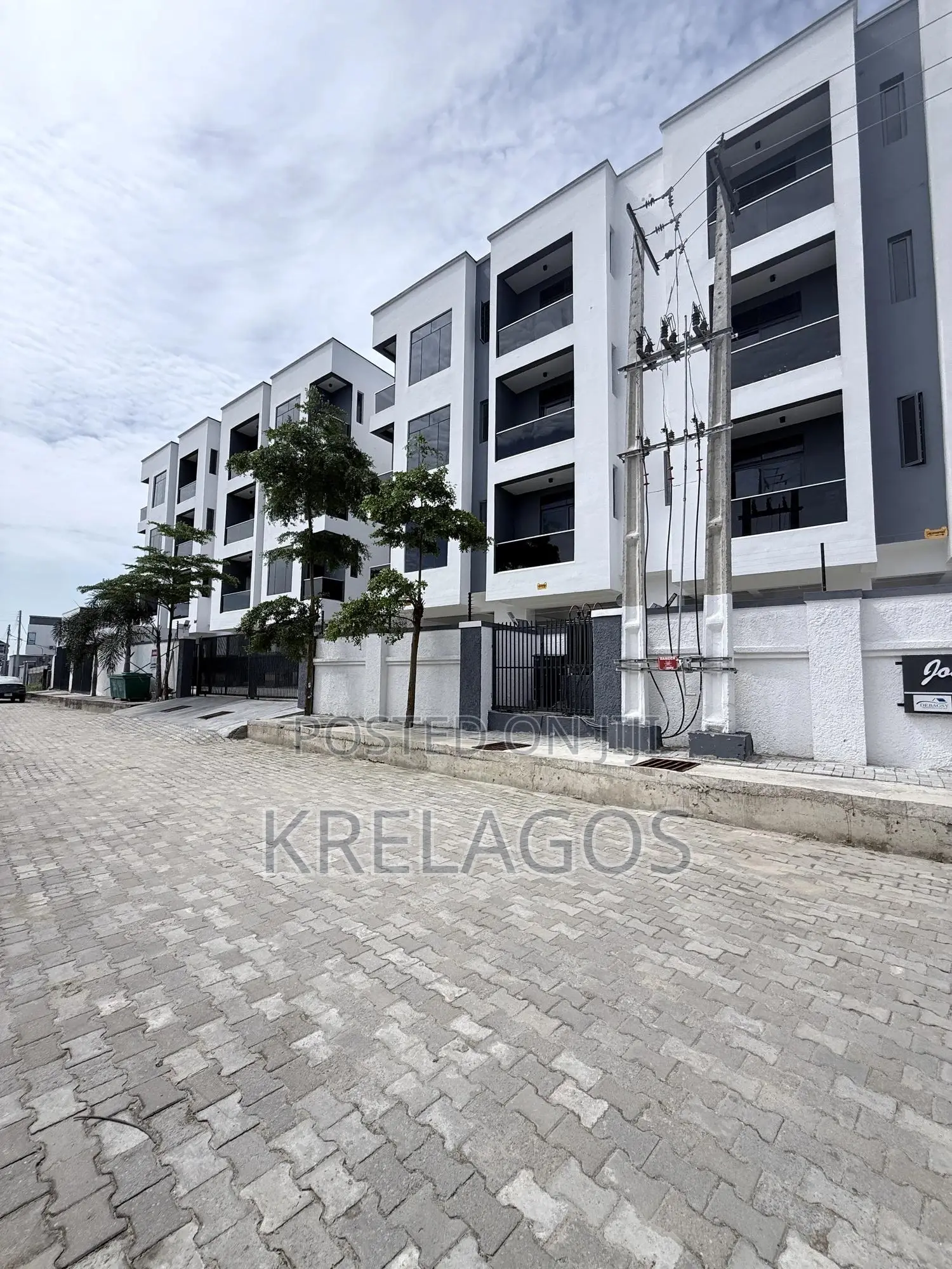 2bdrm Apartment in Ologolo for sale