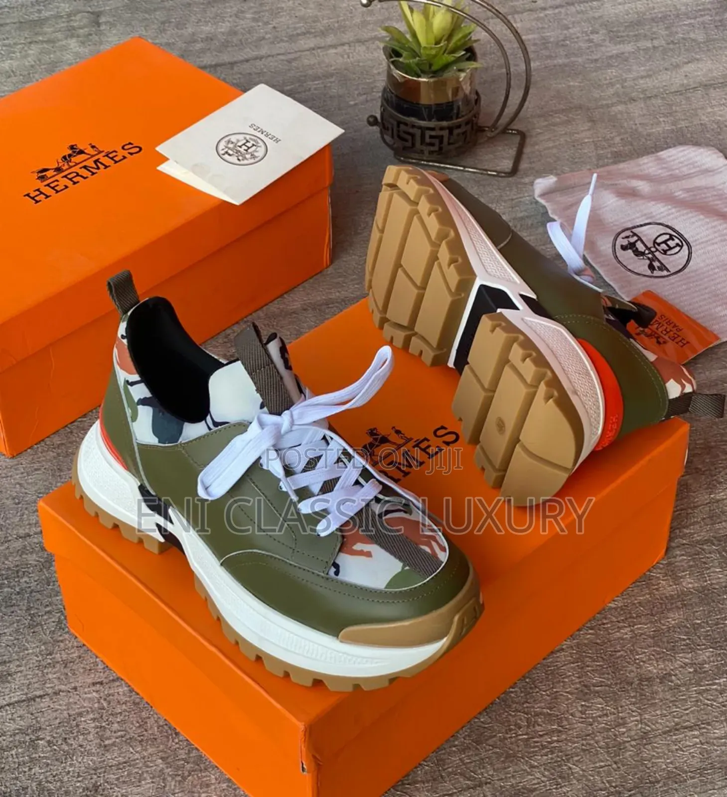 Pure Quality Luxury Men's Sneakers Hermes Well Banded Package