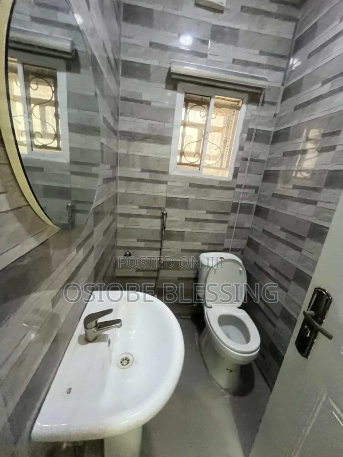 2 Bedrooms Apartment in Wuye