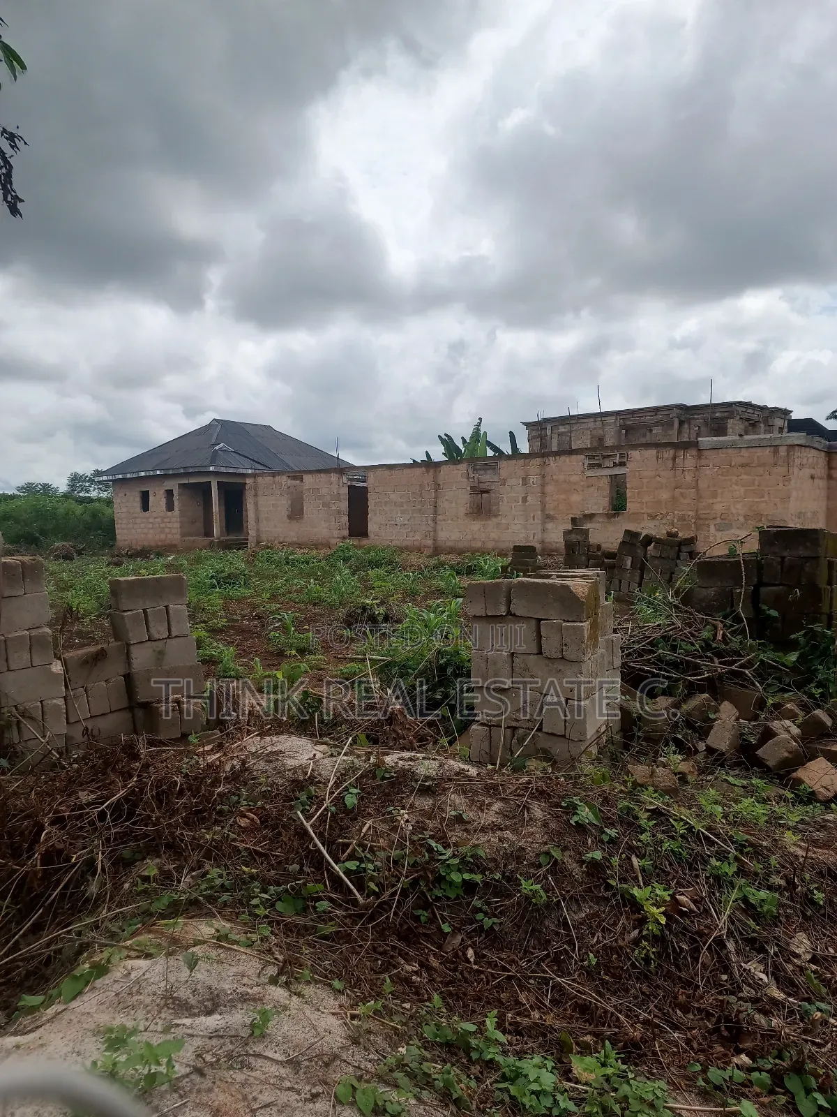 50/100 Land Egba,Aduwawa for 3m Naira Slightly Negotiable