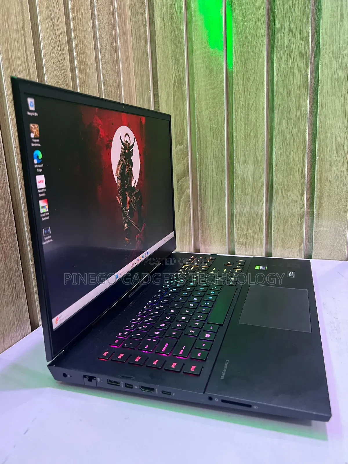 Laptop HP Omen 17 32GB Intel Core I9 SSD 1T