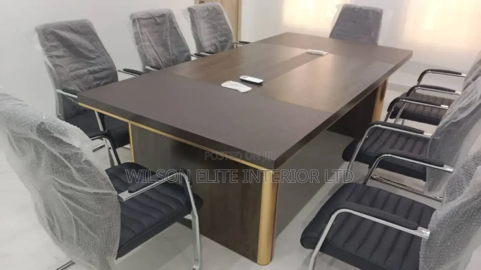 8 Seaters Executive Conference Table Plus The Chairs
