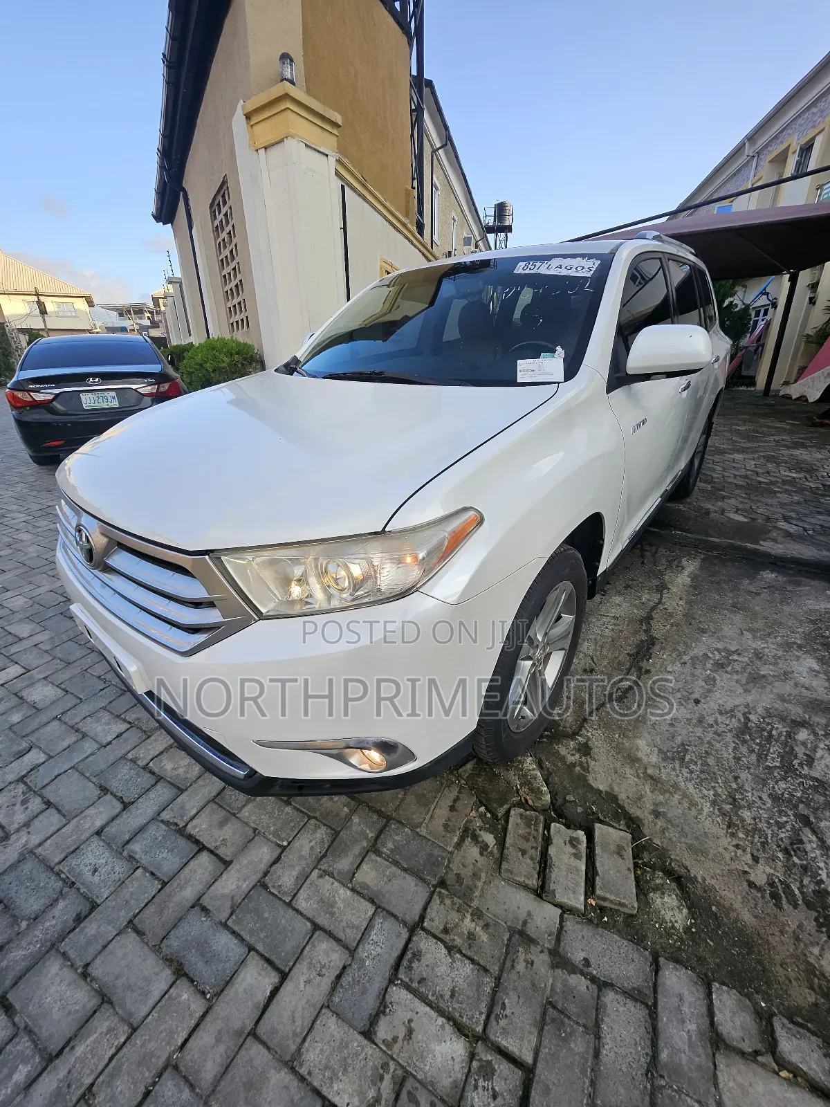 Toyota Highlander Limited 2012 Off white