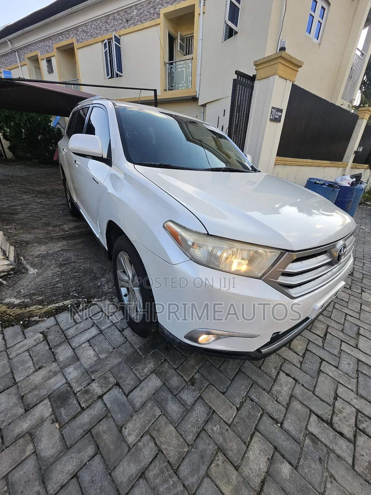 Toyota Highlander Limited 2012 Off white
