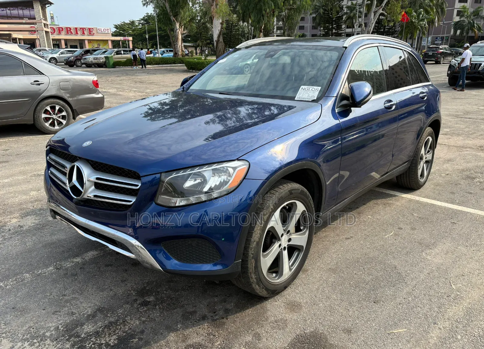 Mercedes-Benz GLC-Class 2016 Blue