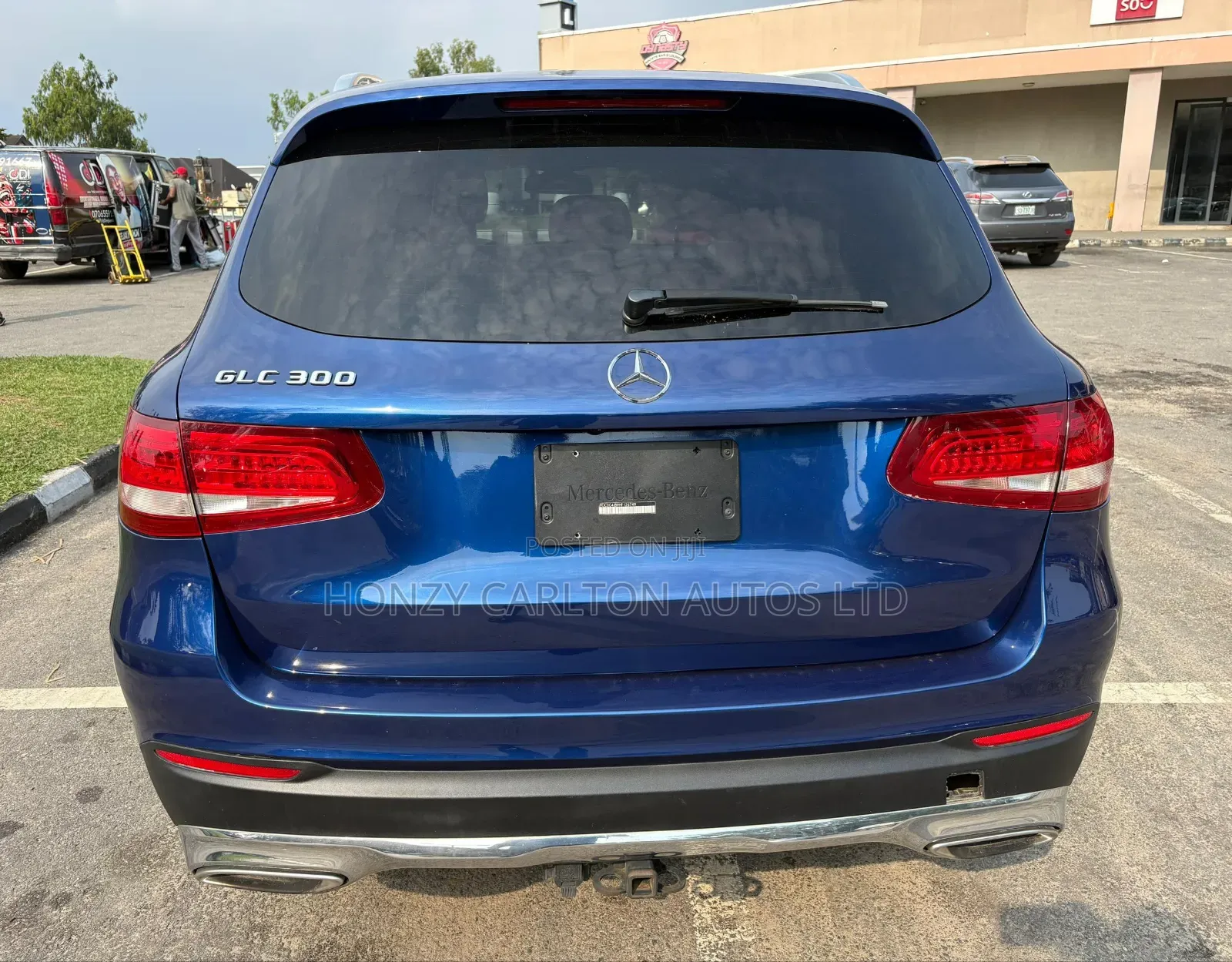 Mercedes-Benz GLC-Class 2016 Blue