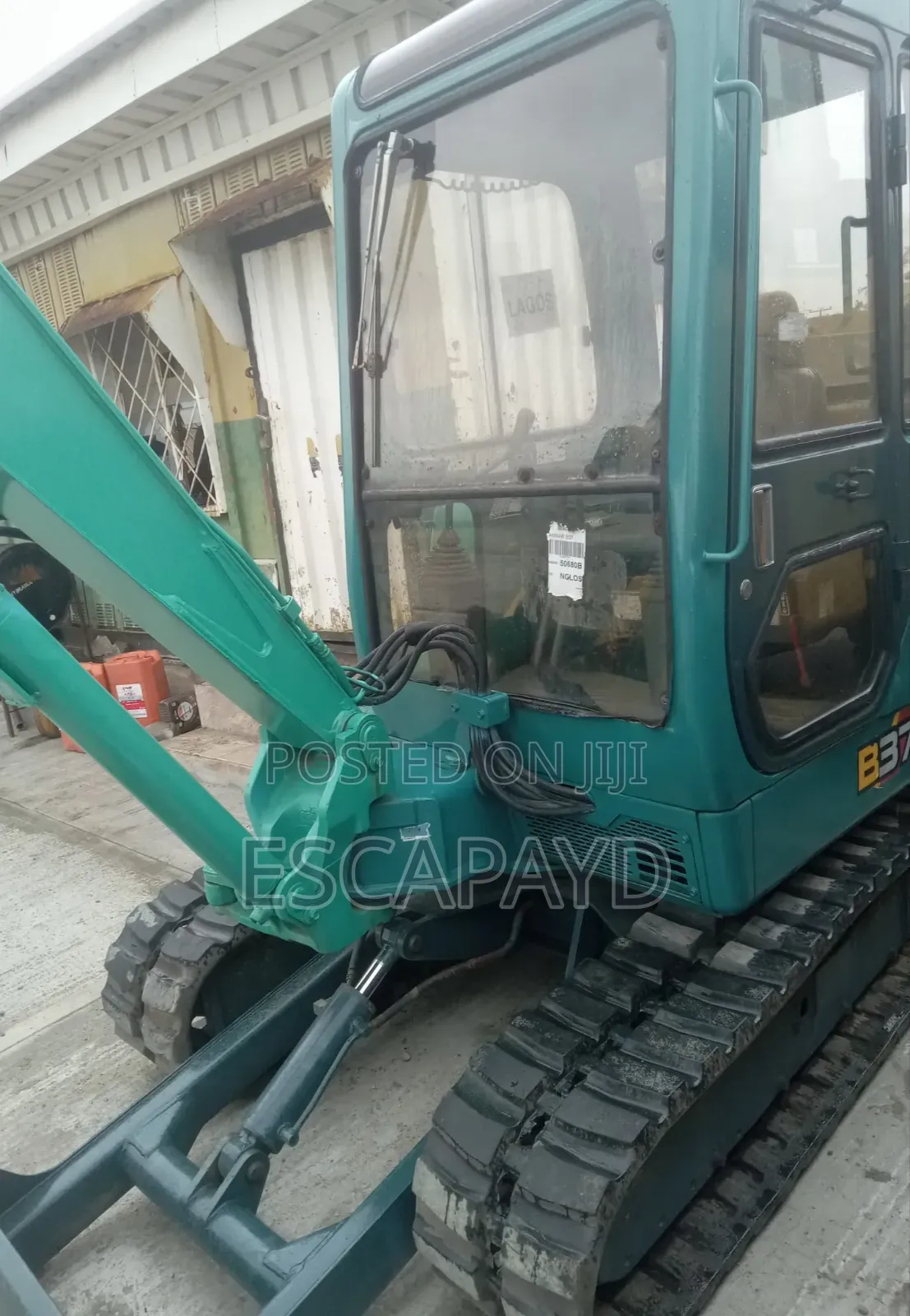 Yanmar B37 Mini Excavator – Compact 3-Ton Performer