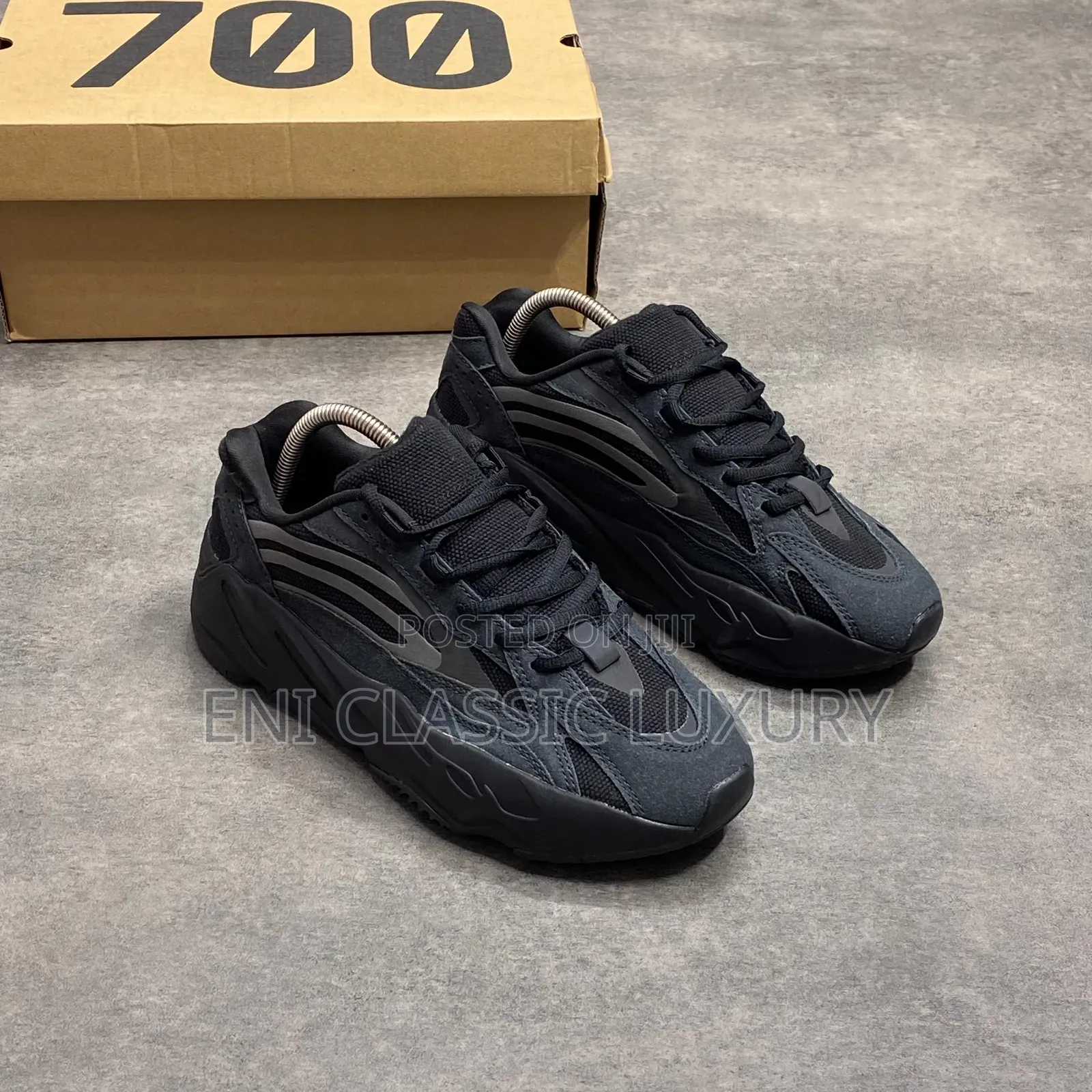 Top Quality Luxury Adidas Yezzy Boost Well Branded Package