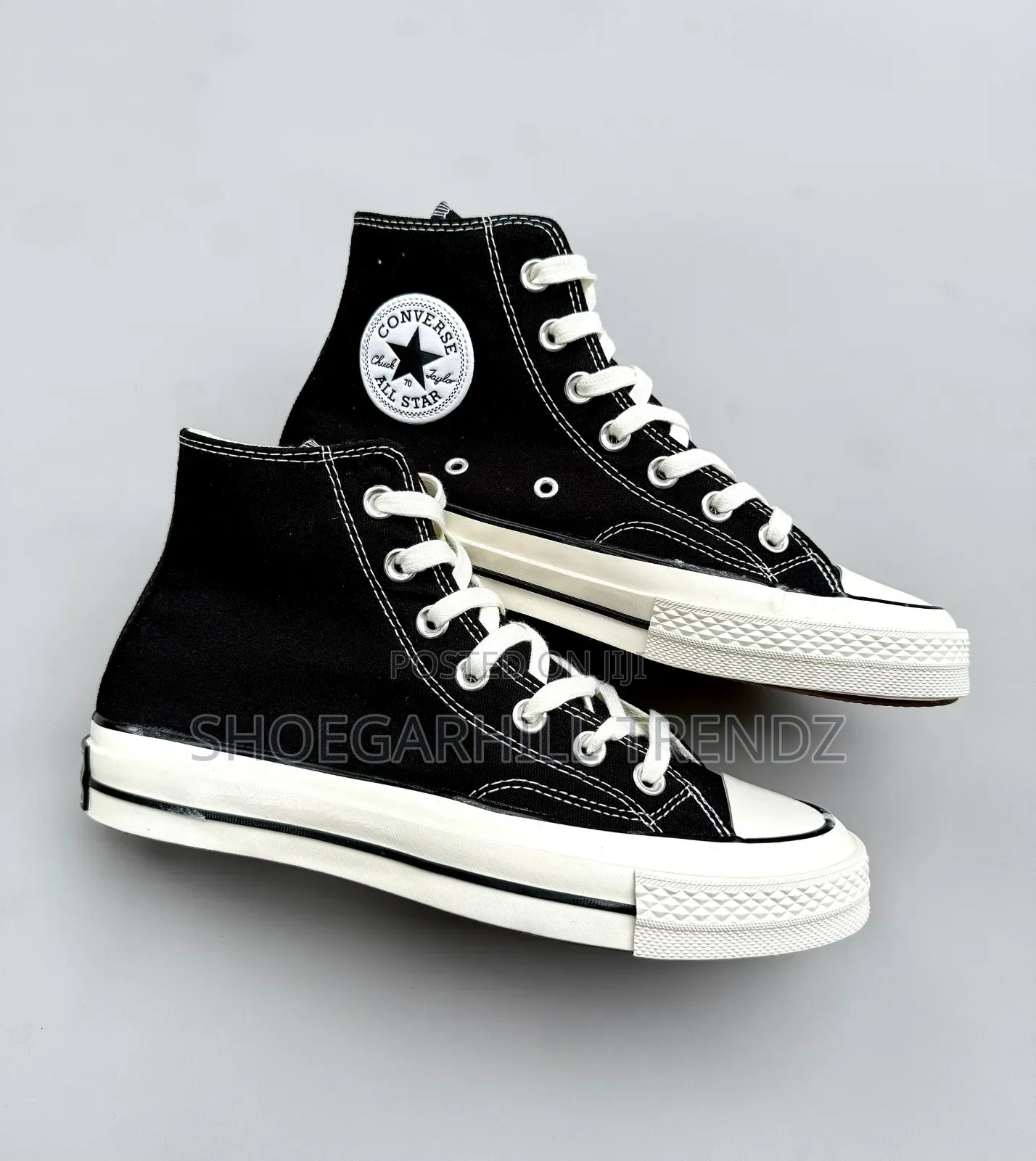 Unisex Converse Chuck Taylor Hi Sneakers
