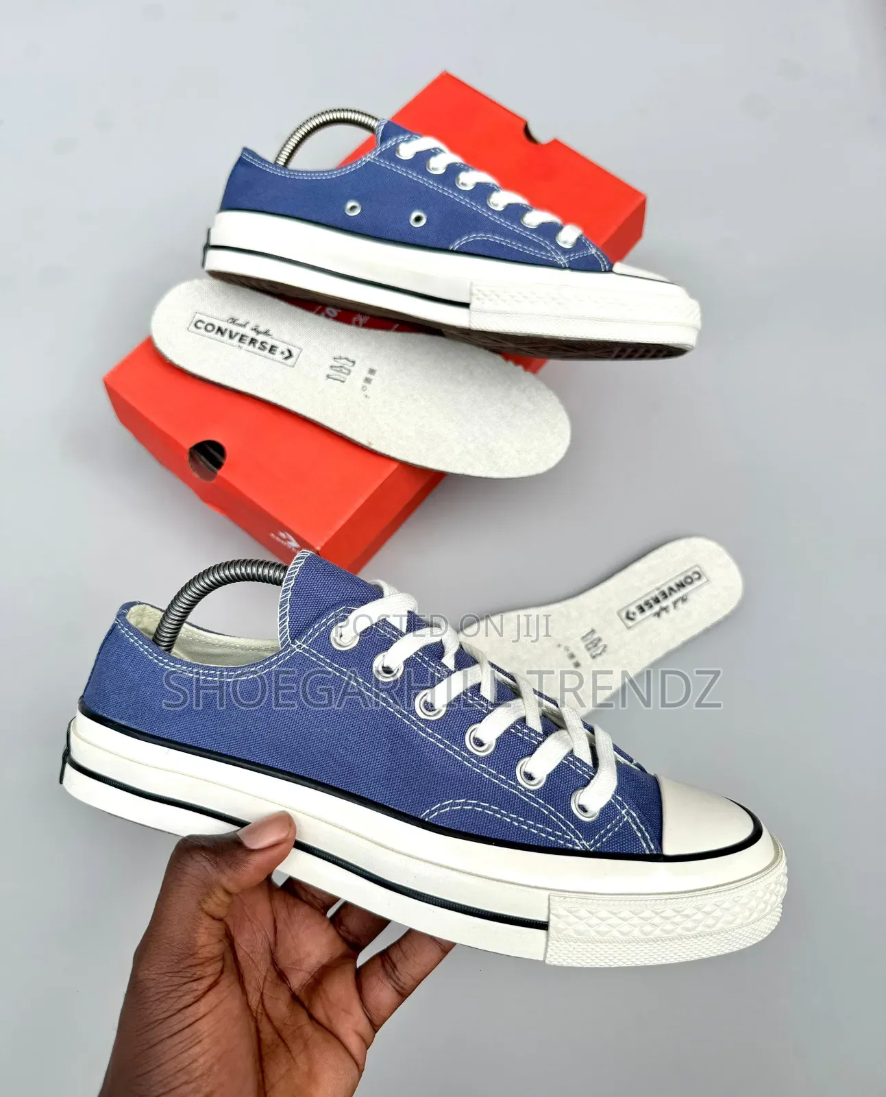 Unisex Converse Chuck Taylor Low