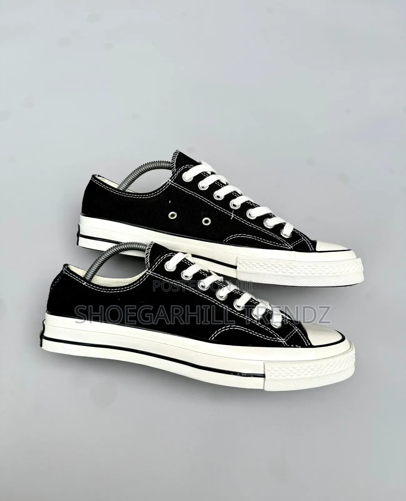 Unisex Converse Chuck Taylor Low