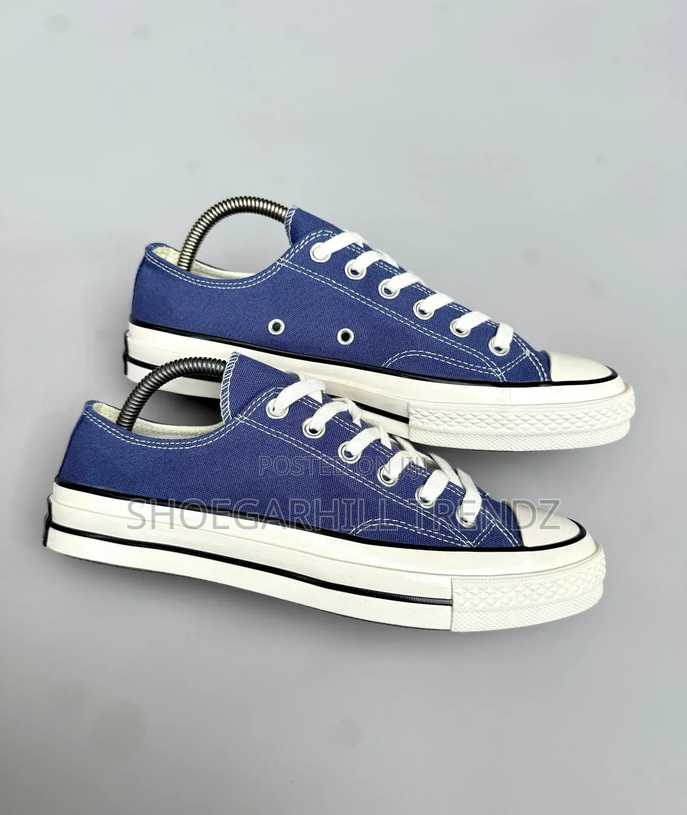 Unisex Converse Chuck Taylor Low