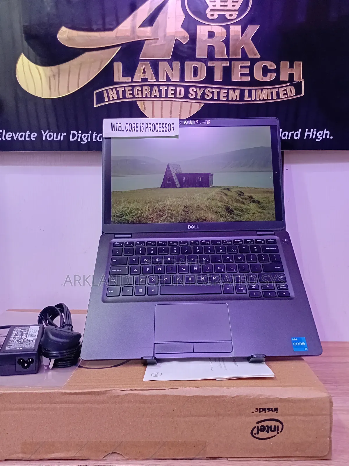 New Laptop Dell Latitude 5400 12GB Intel Core I5 SSHD (Hybrid) 512GB